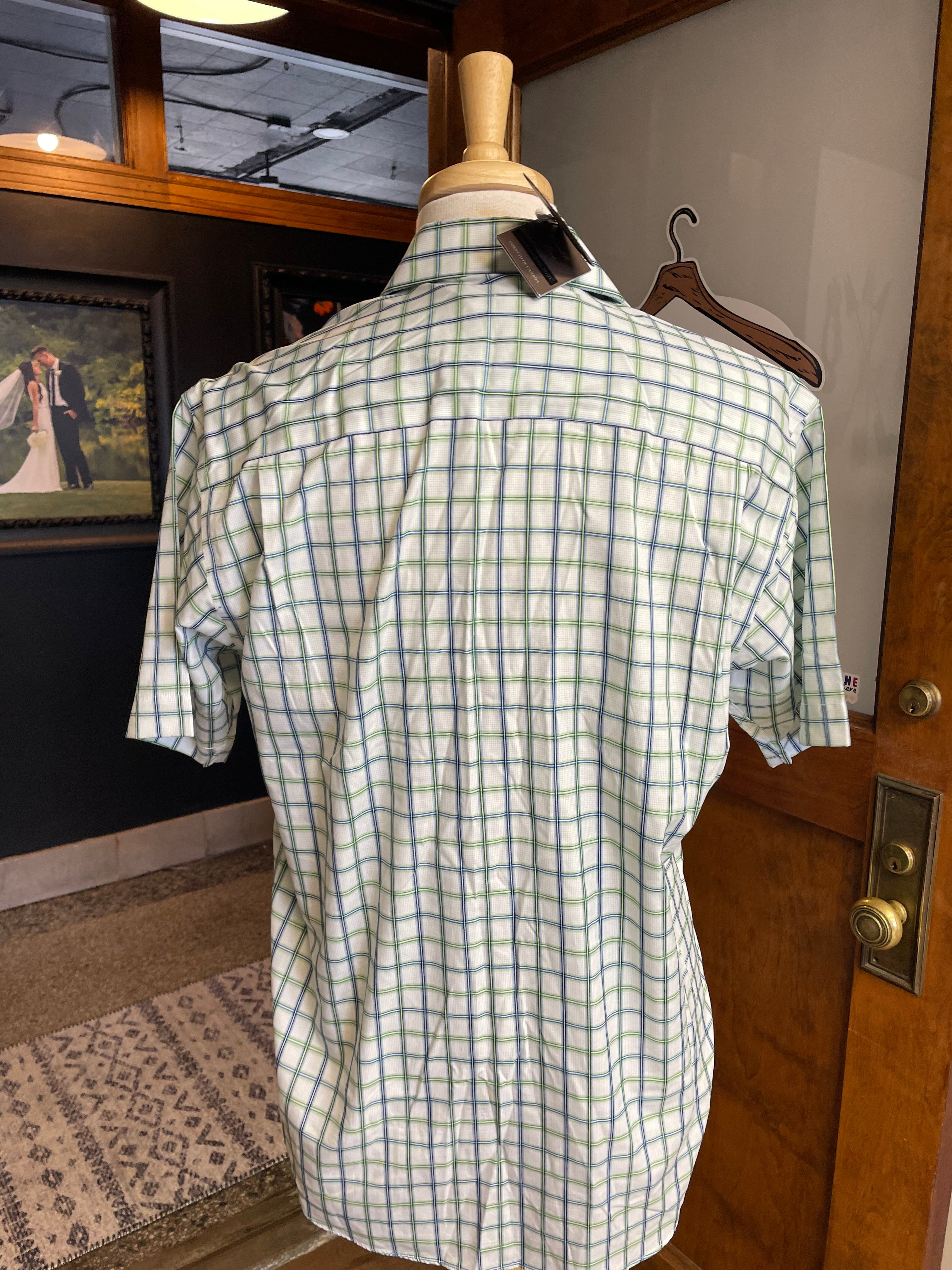 Forsyth of Canada Wrinkle Free Men's Button Down Shirt (NWT)