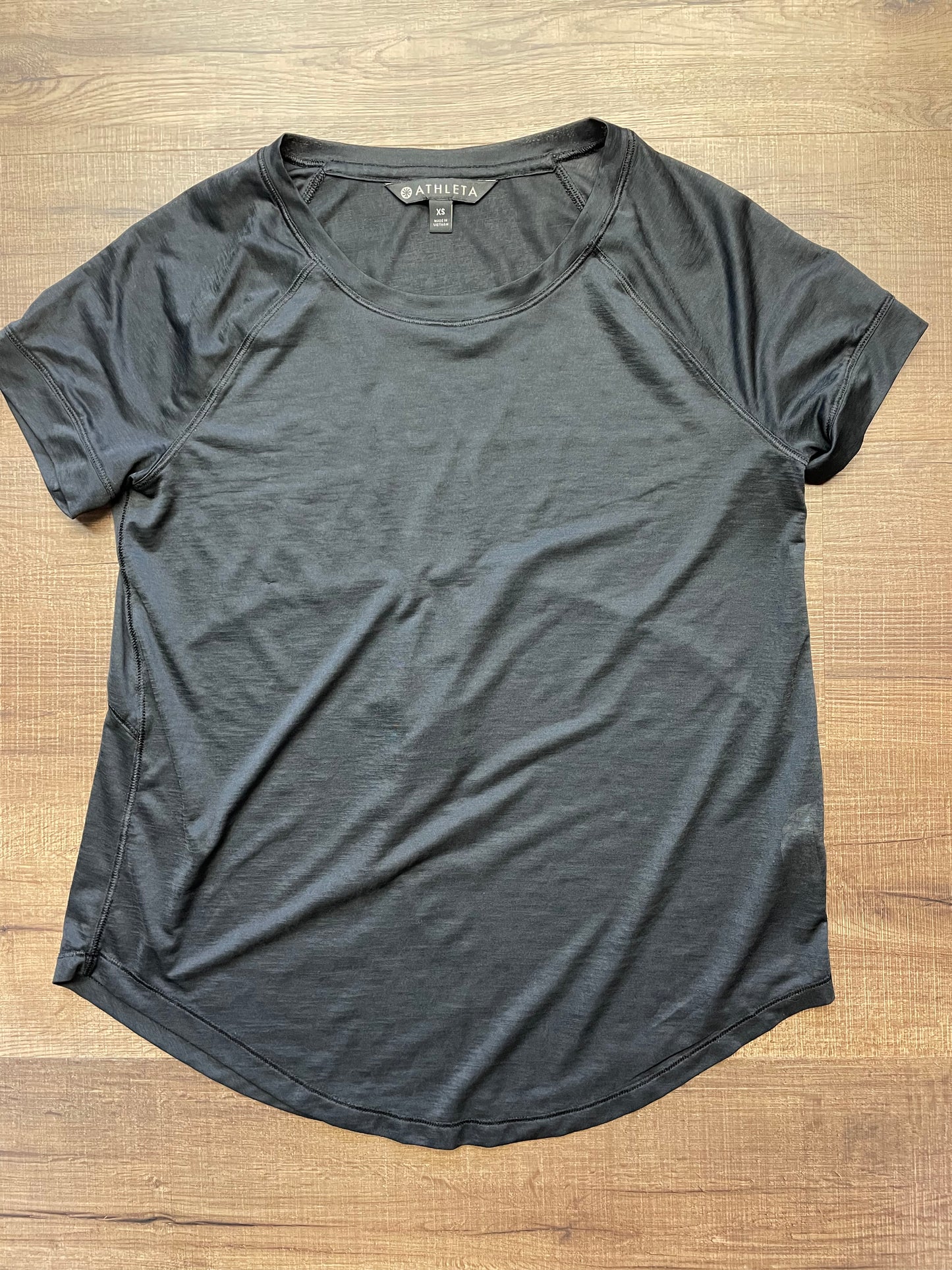 Athleta Sheer Top with Pleated Back (XS)
