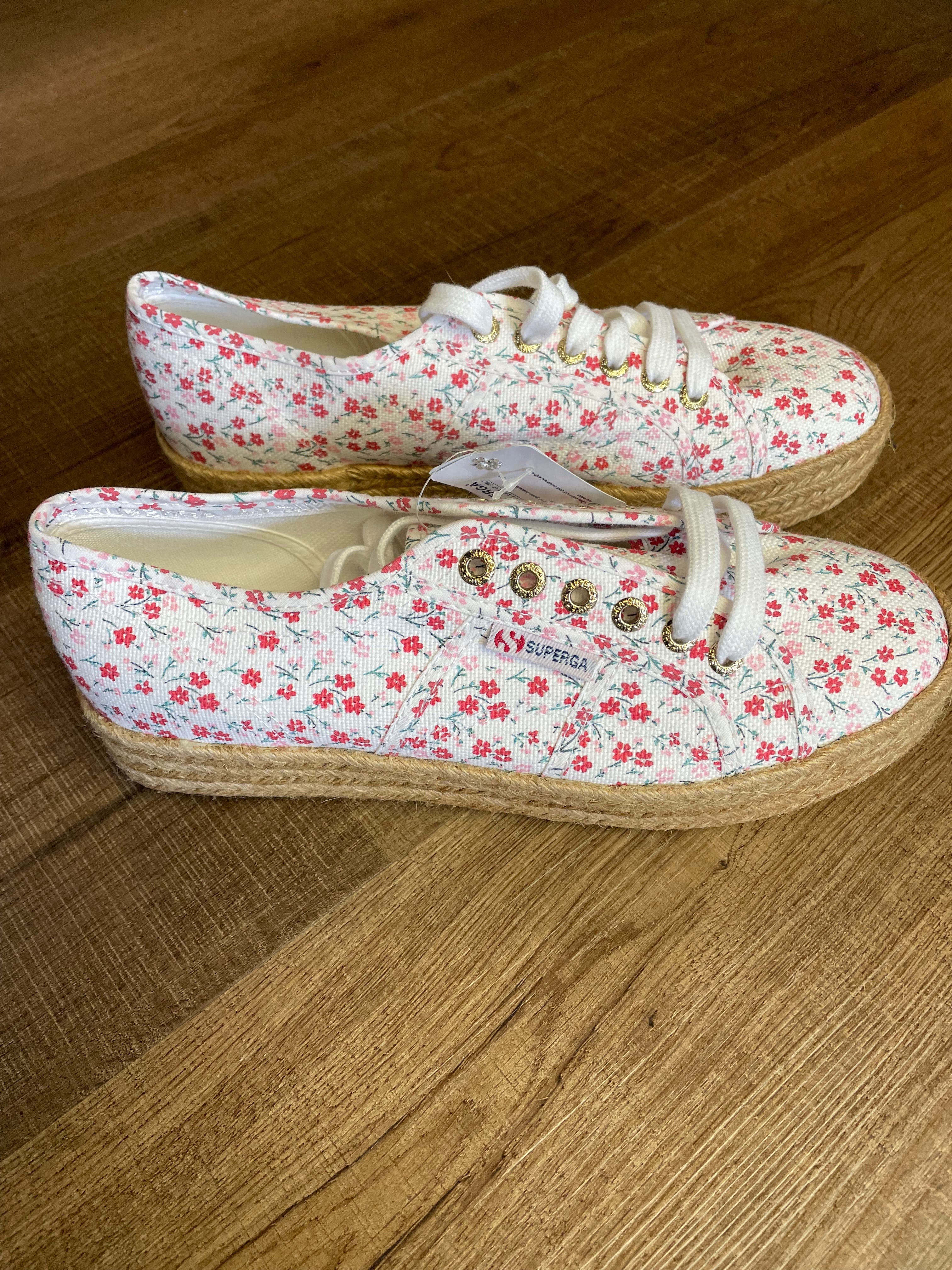 Superga Fantasia Red Floral Women's Sneakers (8)