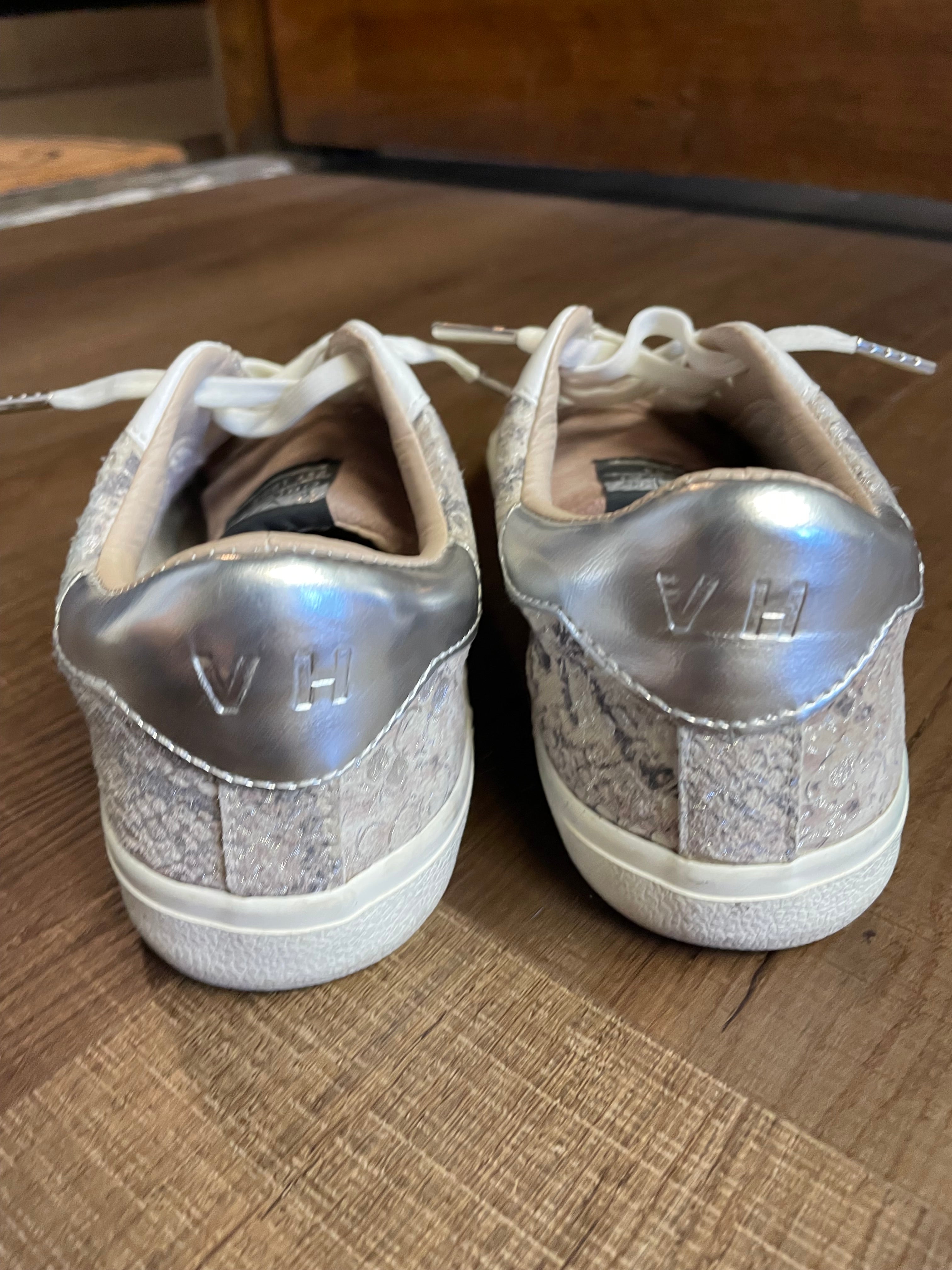 Vintage Havana Women's Livid Sneaker (6)