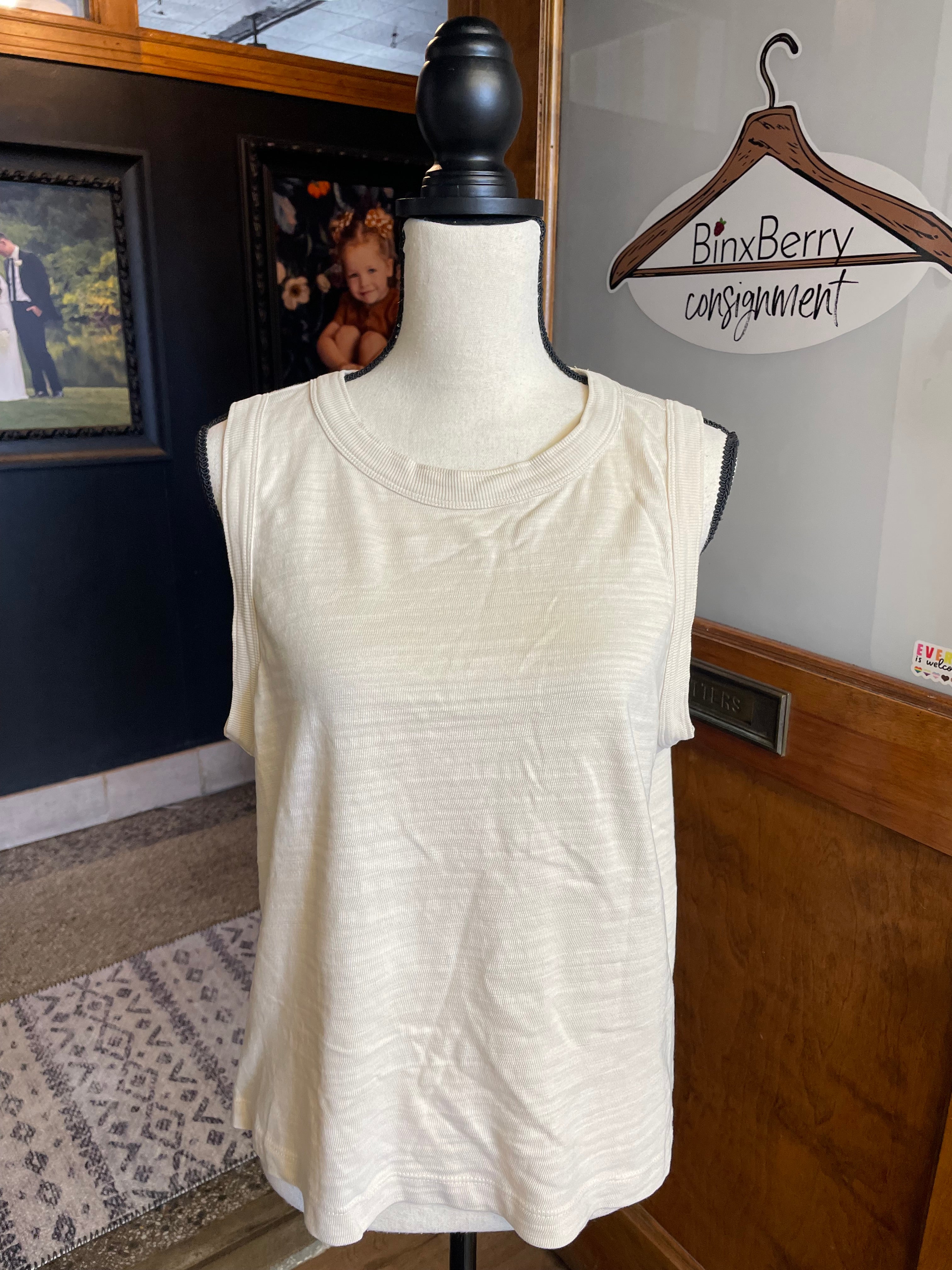 Loft Sleeveless Crewneck Top (L)