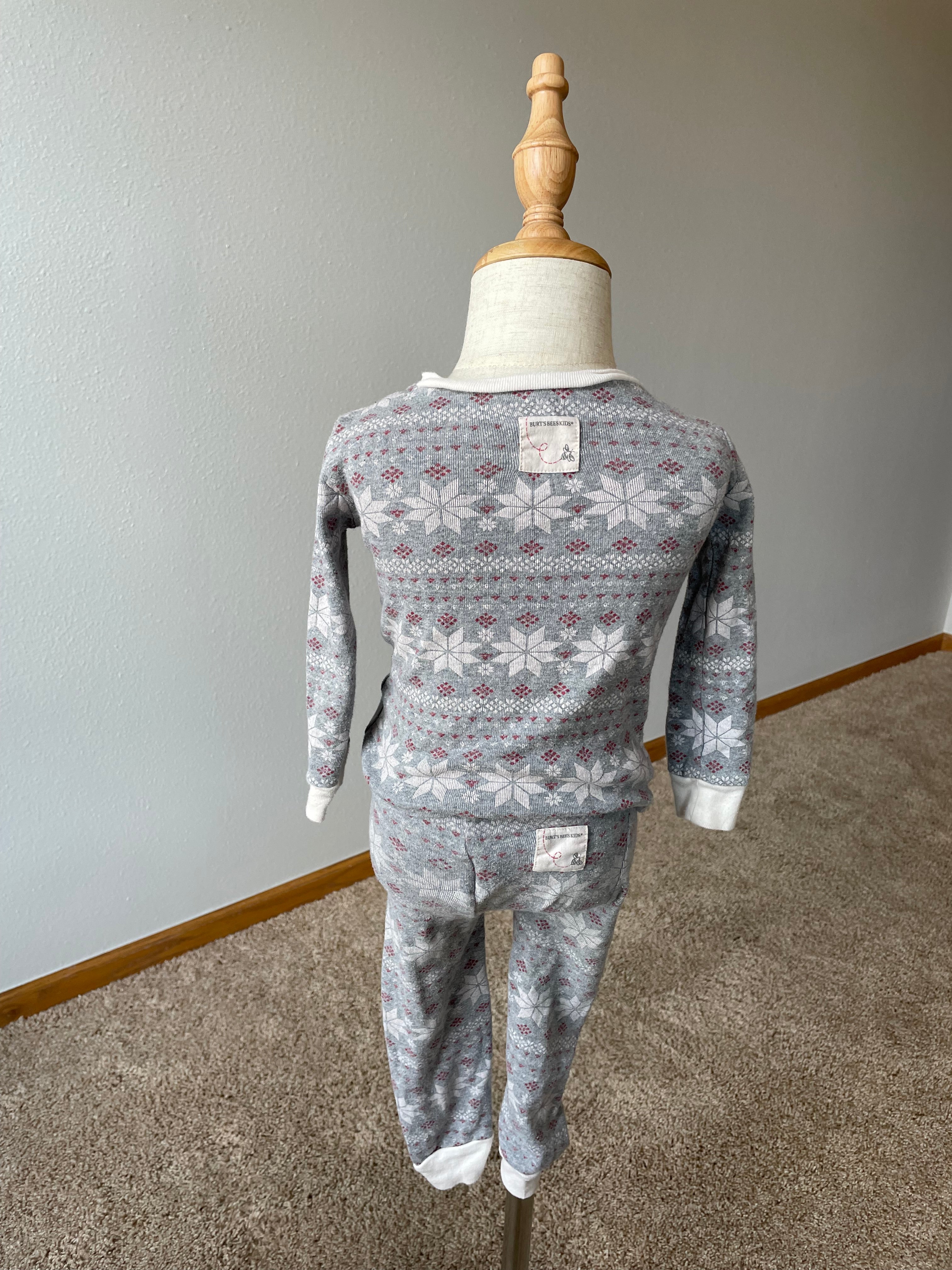 Burt's Bee's Sleepwear (2T) - BinxBerry Consignment