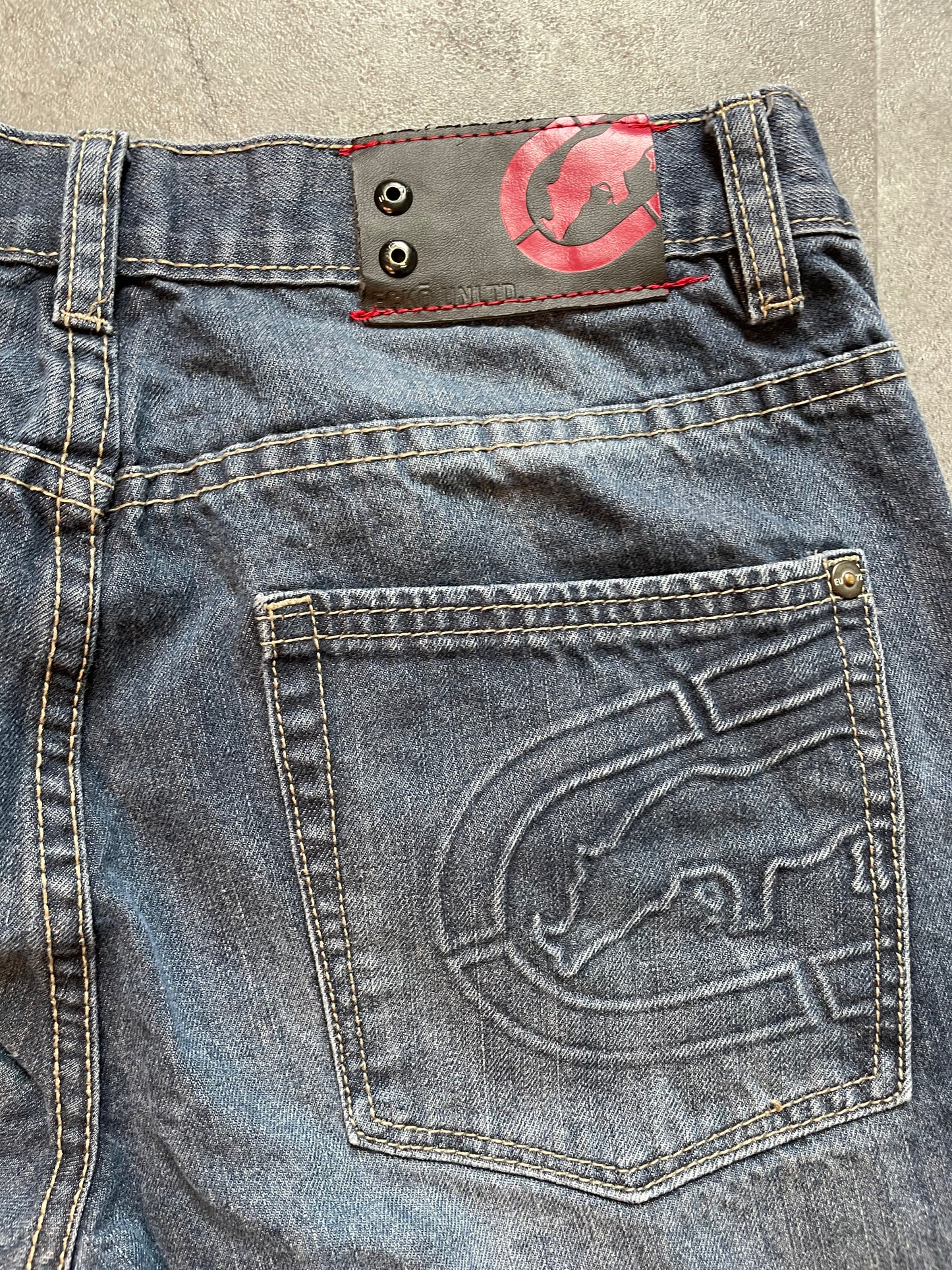 Ecko Unltd Slim Staight (32)