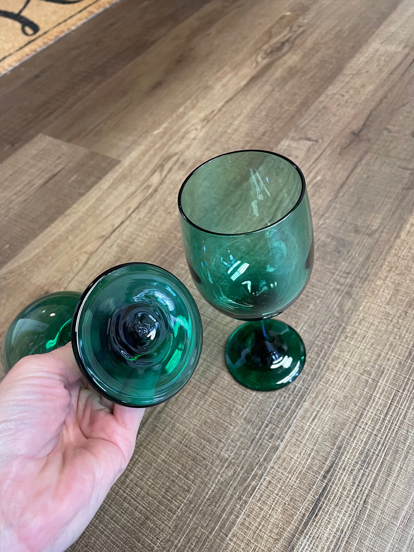 Green 7" Wine Glasses (Set of 2)