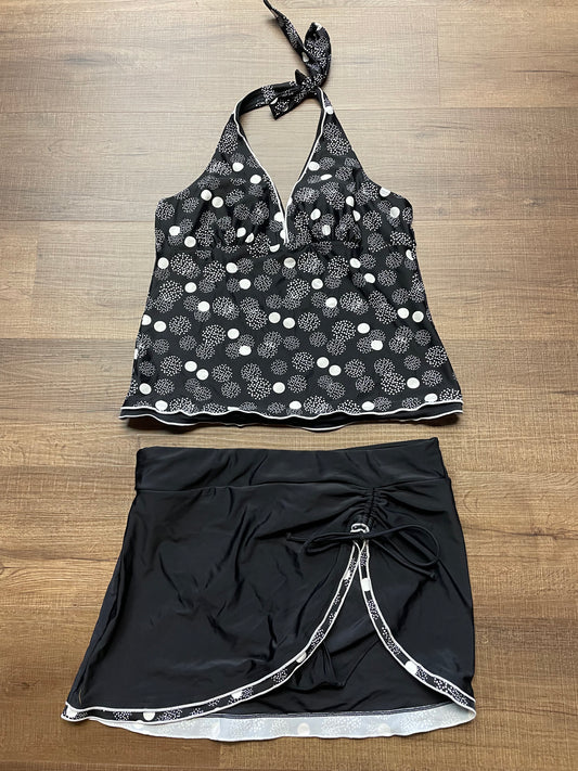 Rekita Swimsuit Top & Skirt (L)