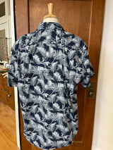 Amazon Essentials Regular Fit Blue Tropical Button Down (XXL)