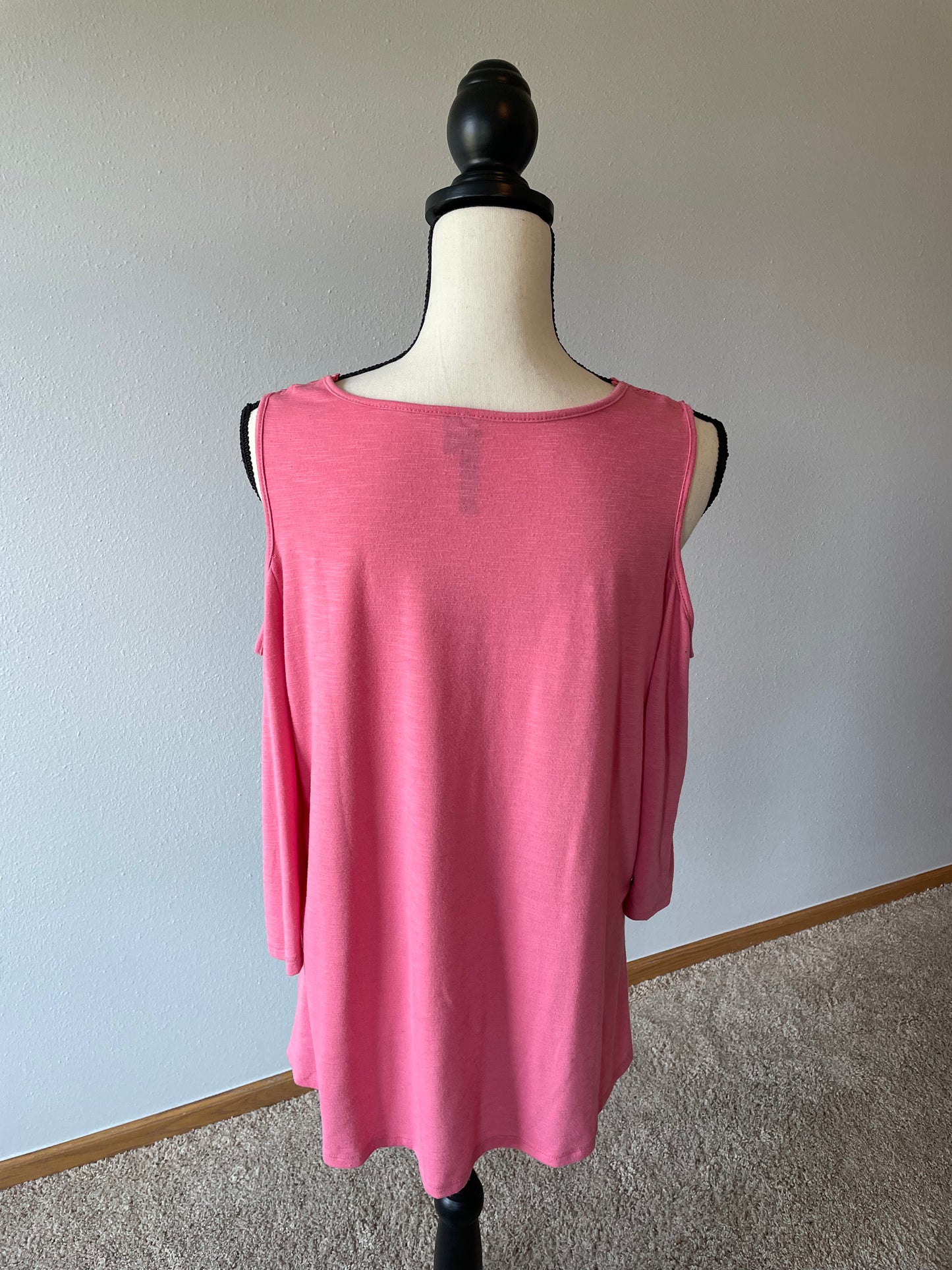 Allie & Rob Pink Top (L)
