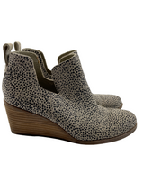 Tom's Women's Wedge Polka Dot Bootie (7.5) - BinxBerry Consignment