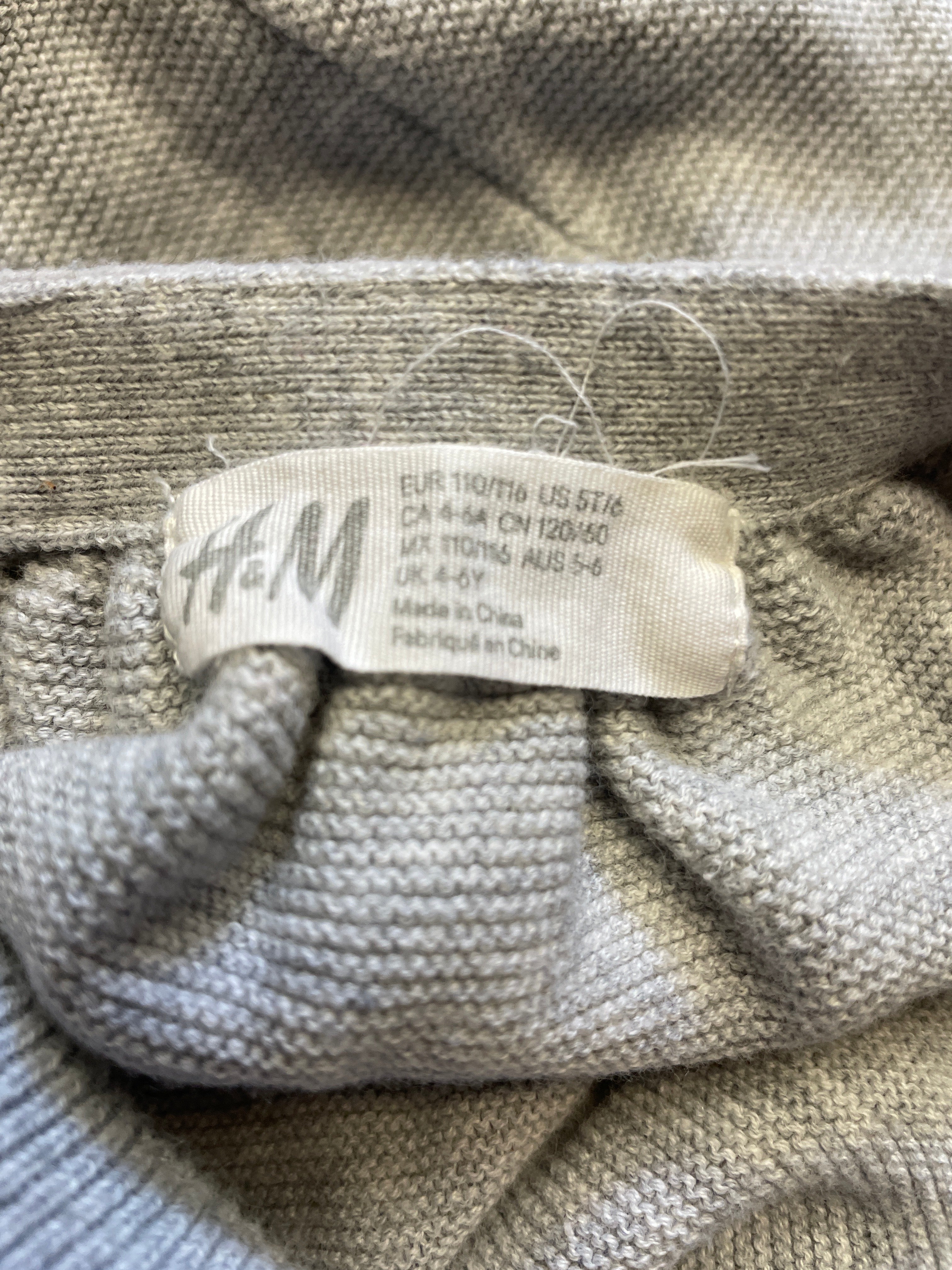 H&M Youth Knit Jumper (5T/6)