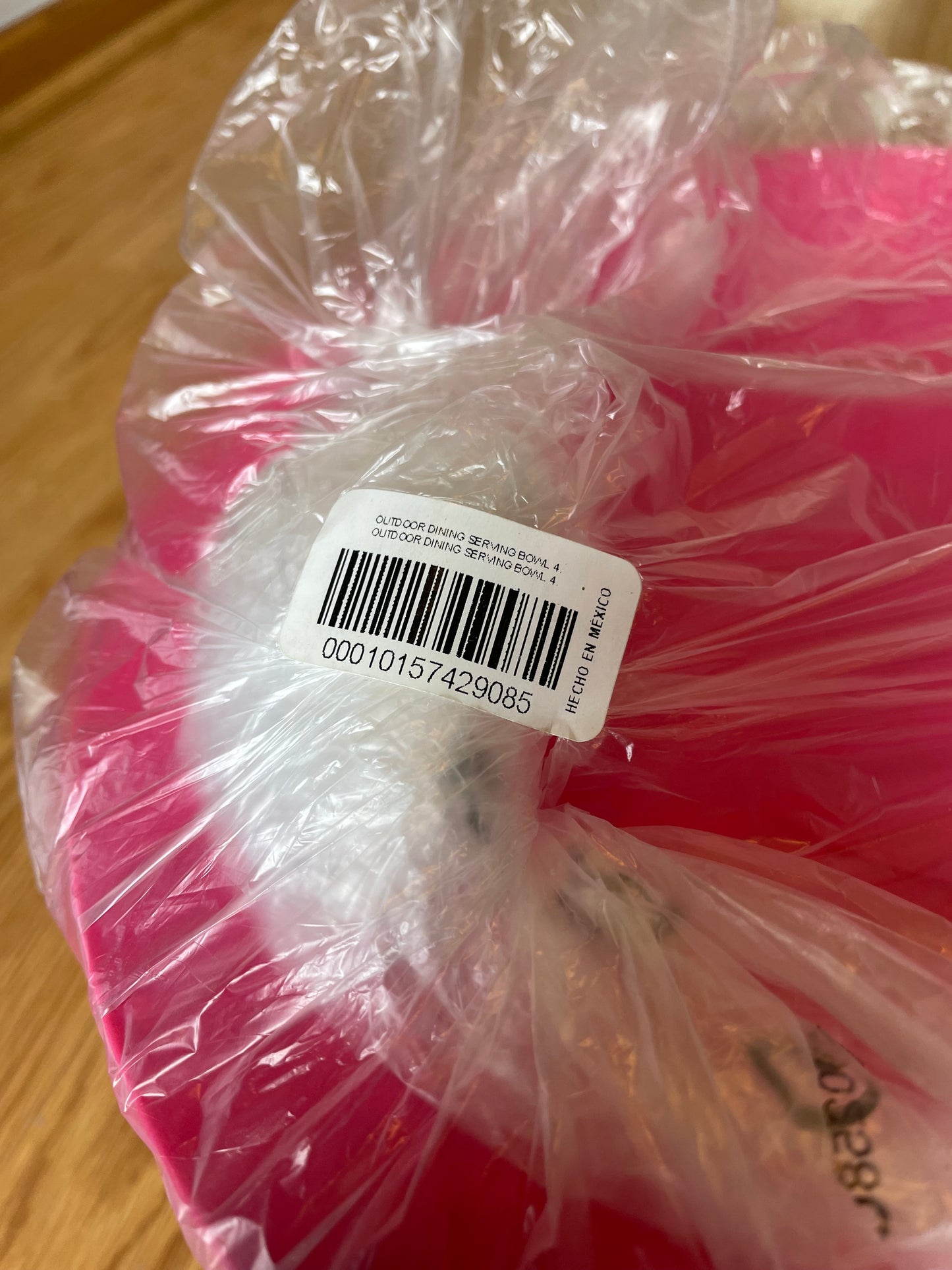 NEW Tupperware Outdoor Dining Impressions Bowl