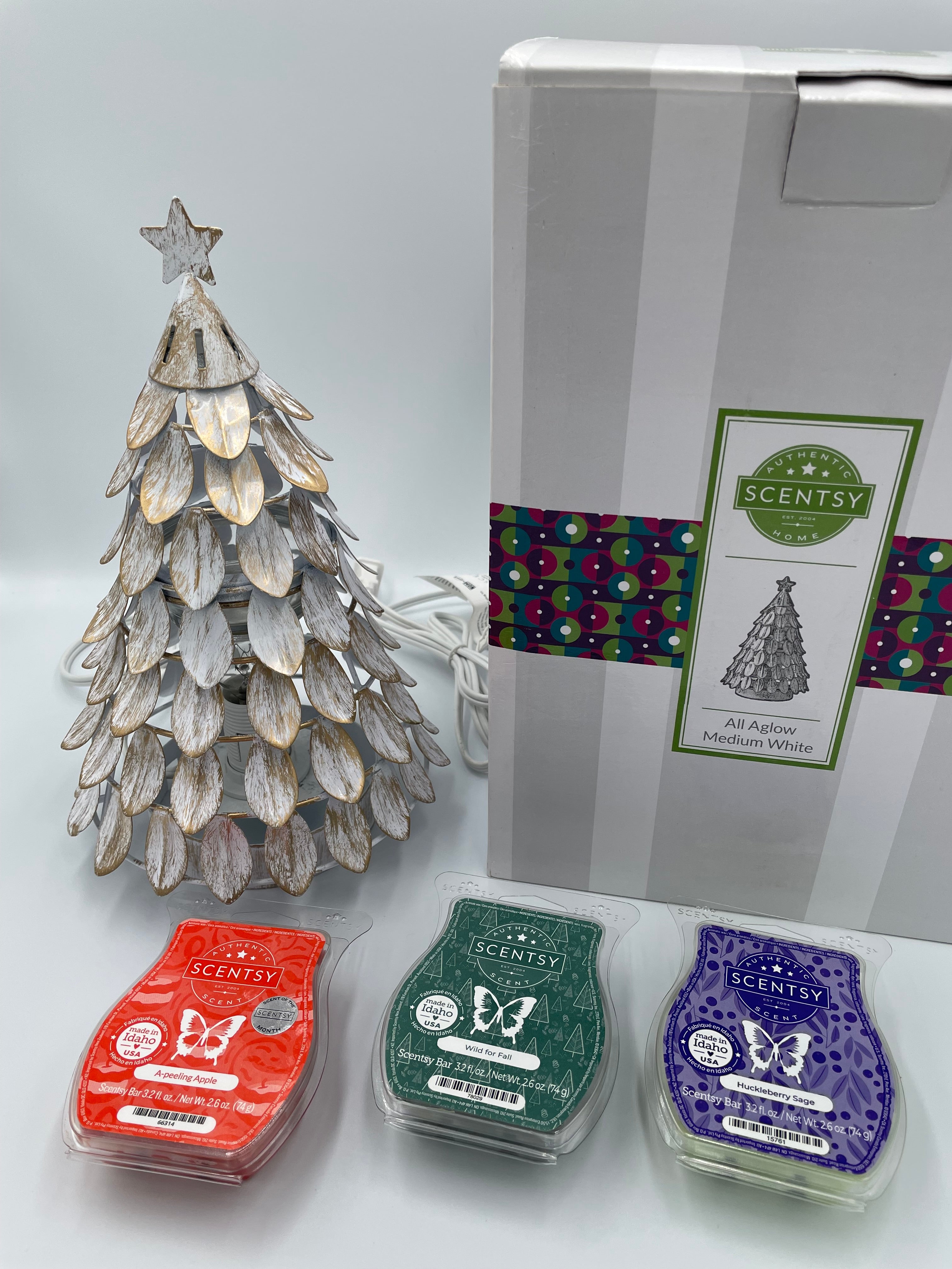 Scentsy All Aglow Medium White Wax Warmer with 3 Wax Sets