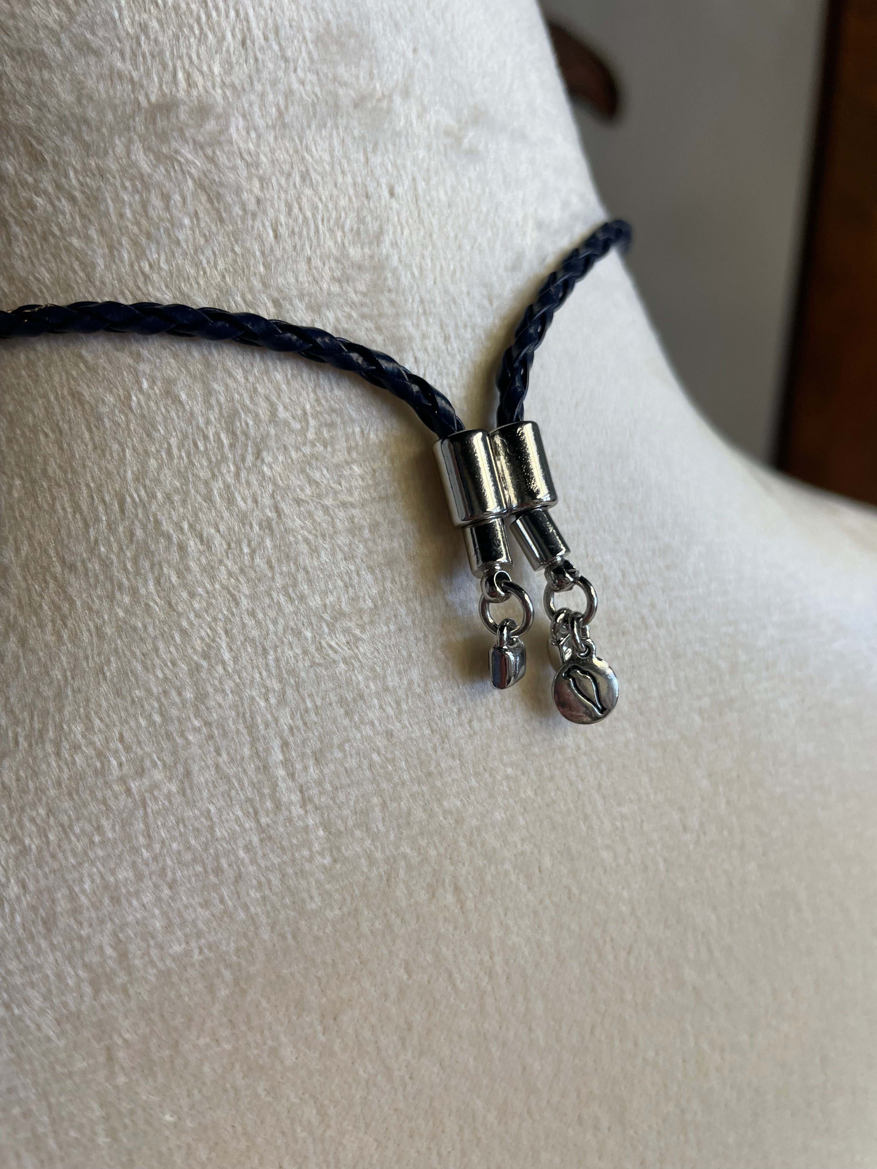 Chloe and Isabel Hero Metal Fringe Necklace - BinxBerry Consignment