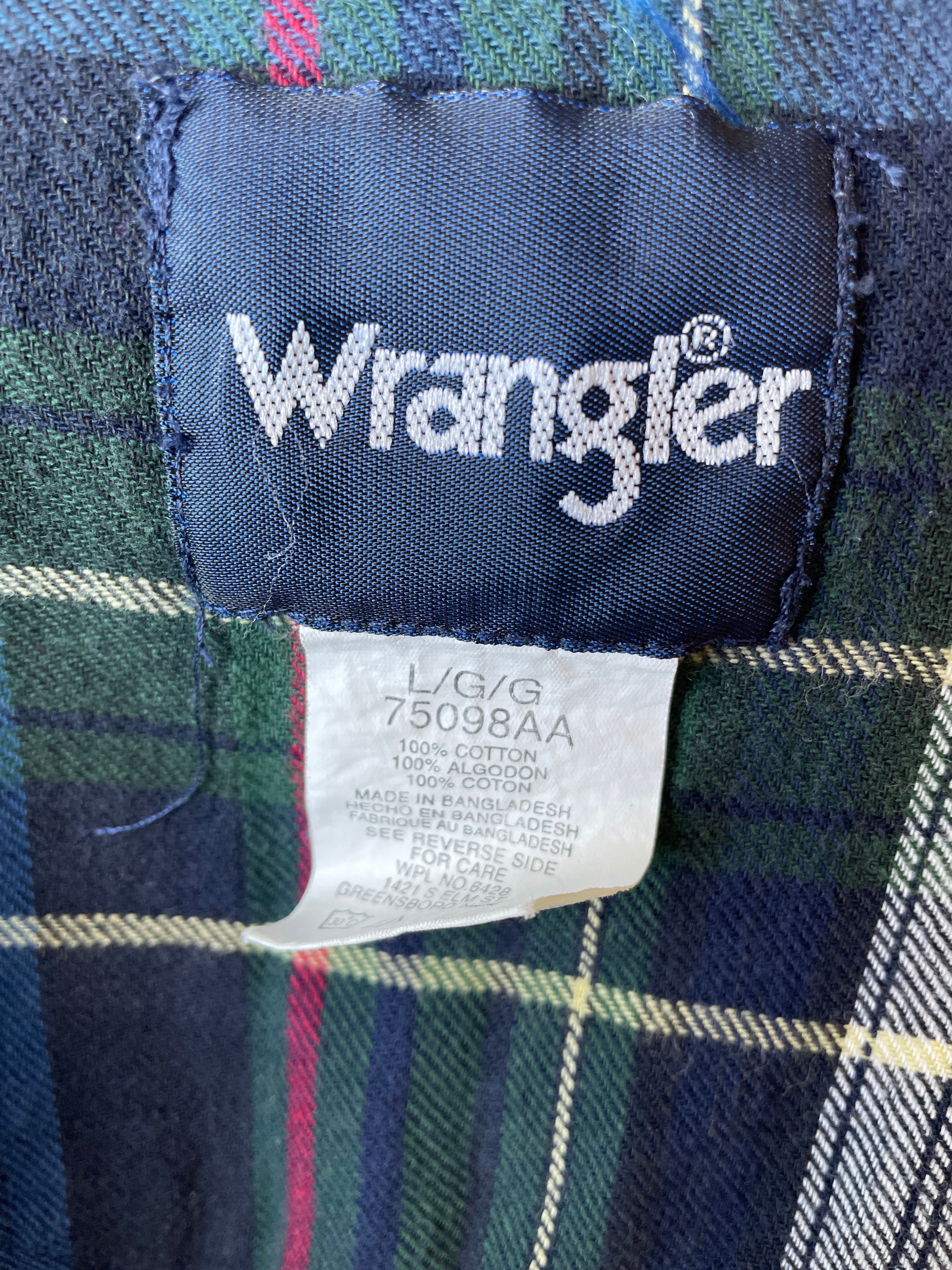 Vintage Wrangler Men's Pearl Snap Flannel Shirt (L)
