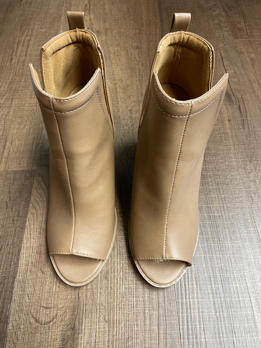 Pink Lily Beth Taupe Booties (8)
