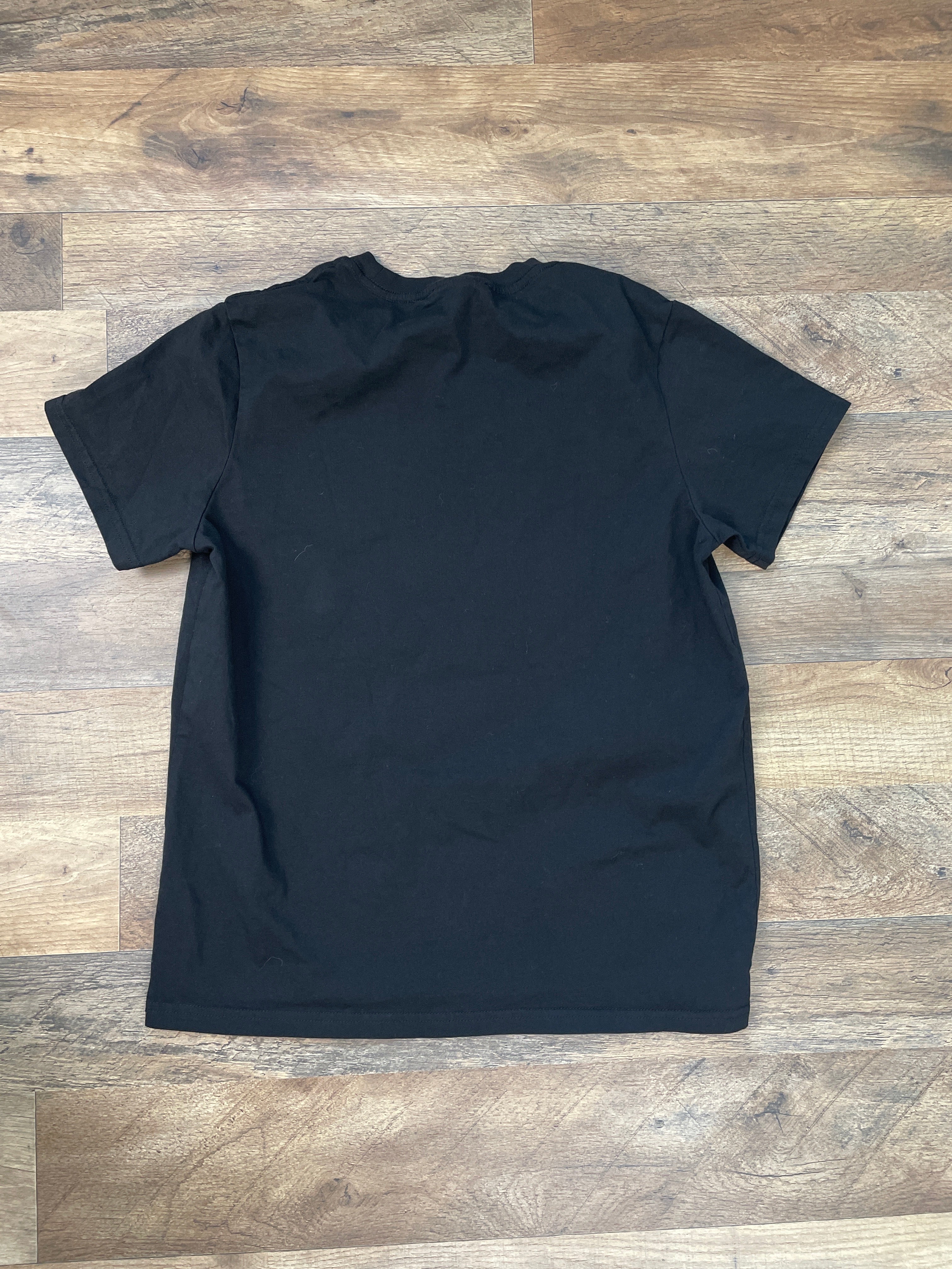 Global Culture New Zealand Bear in Beenie Tee (M) - BinxBerry Consignment