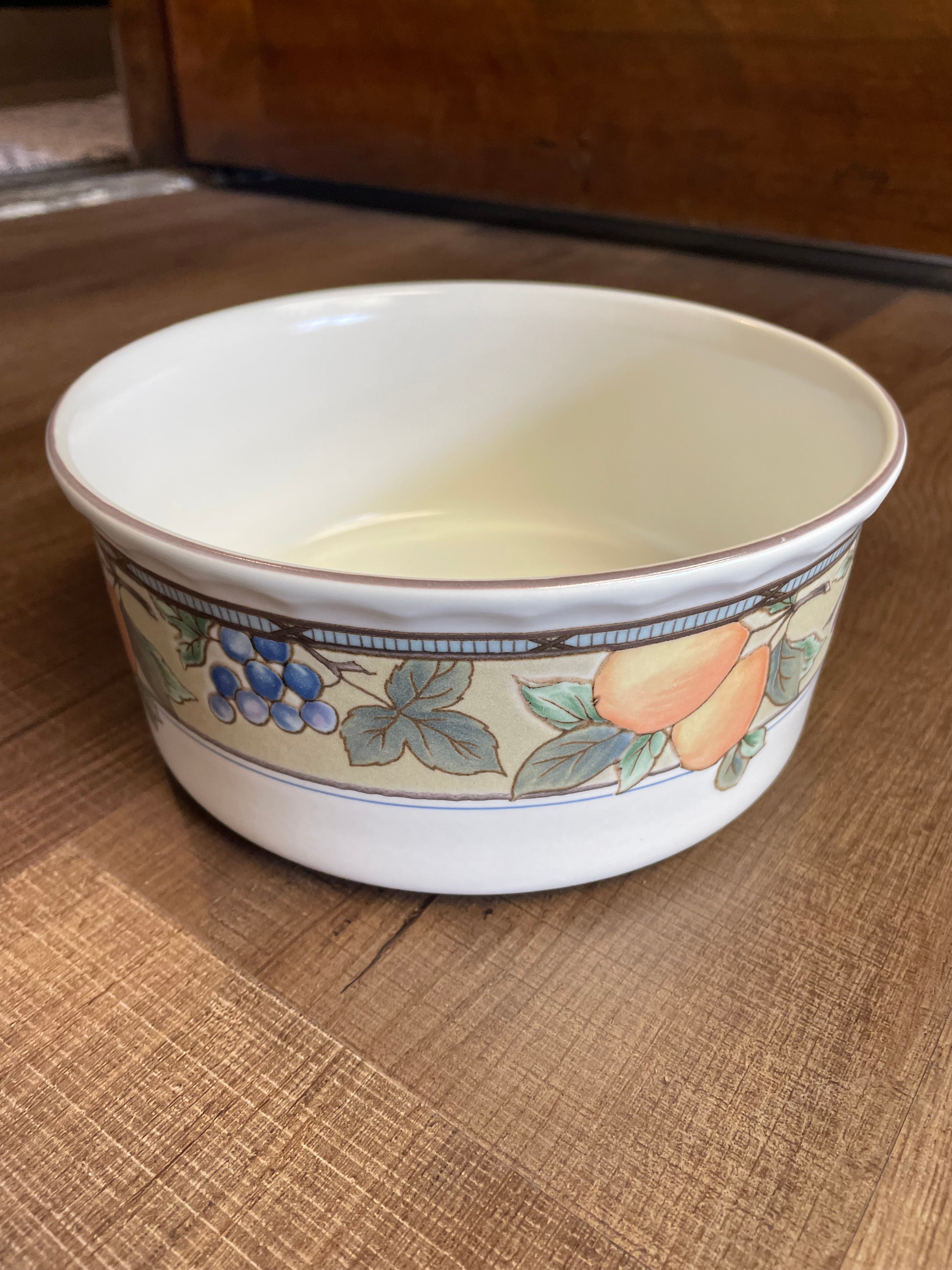 Mikasa Garden Harvest Souffle Dish Round 8"