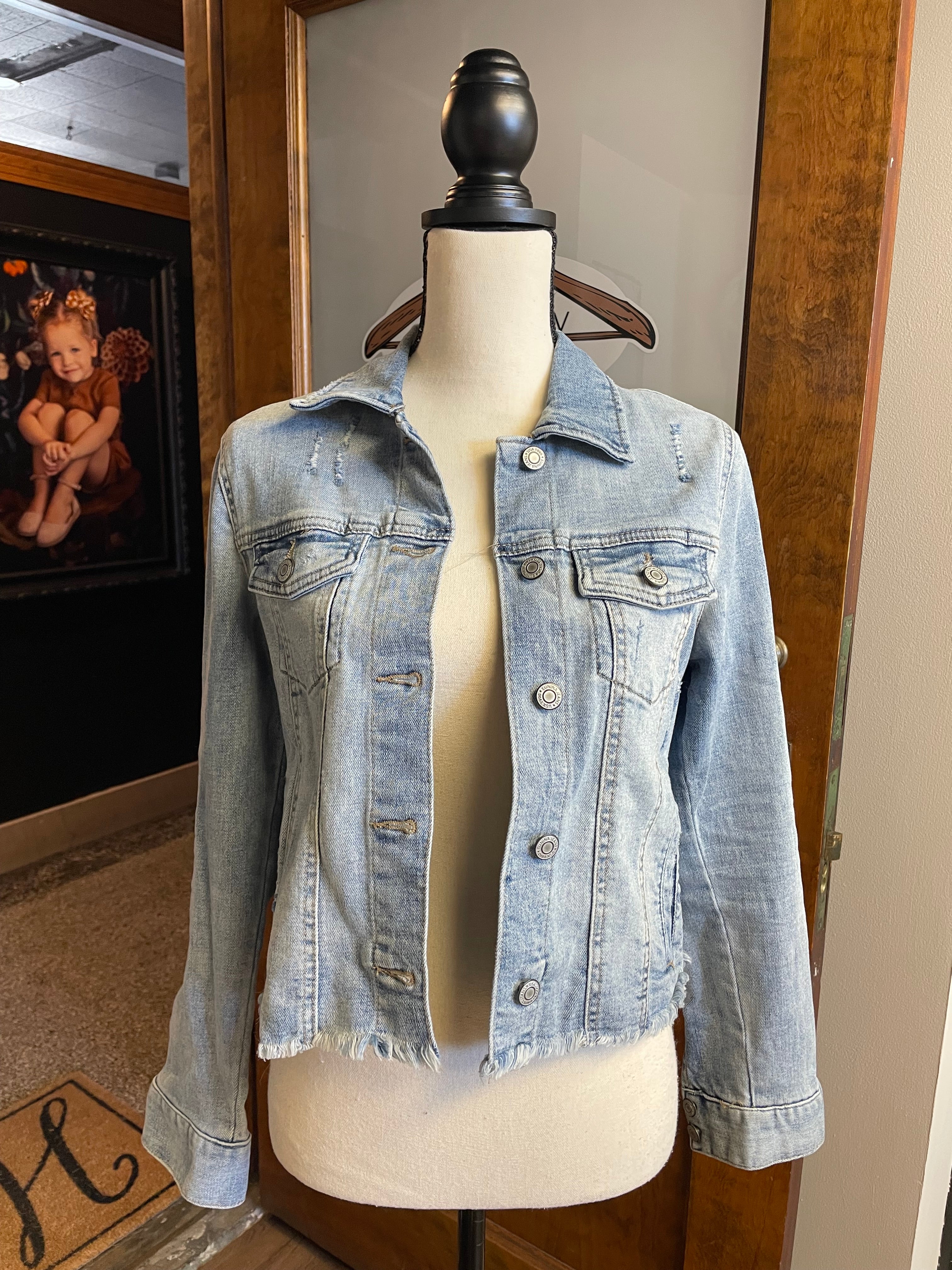 Eunina Cropped Jean Jacket (S)