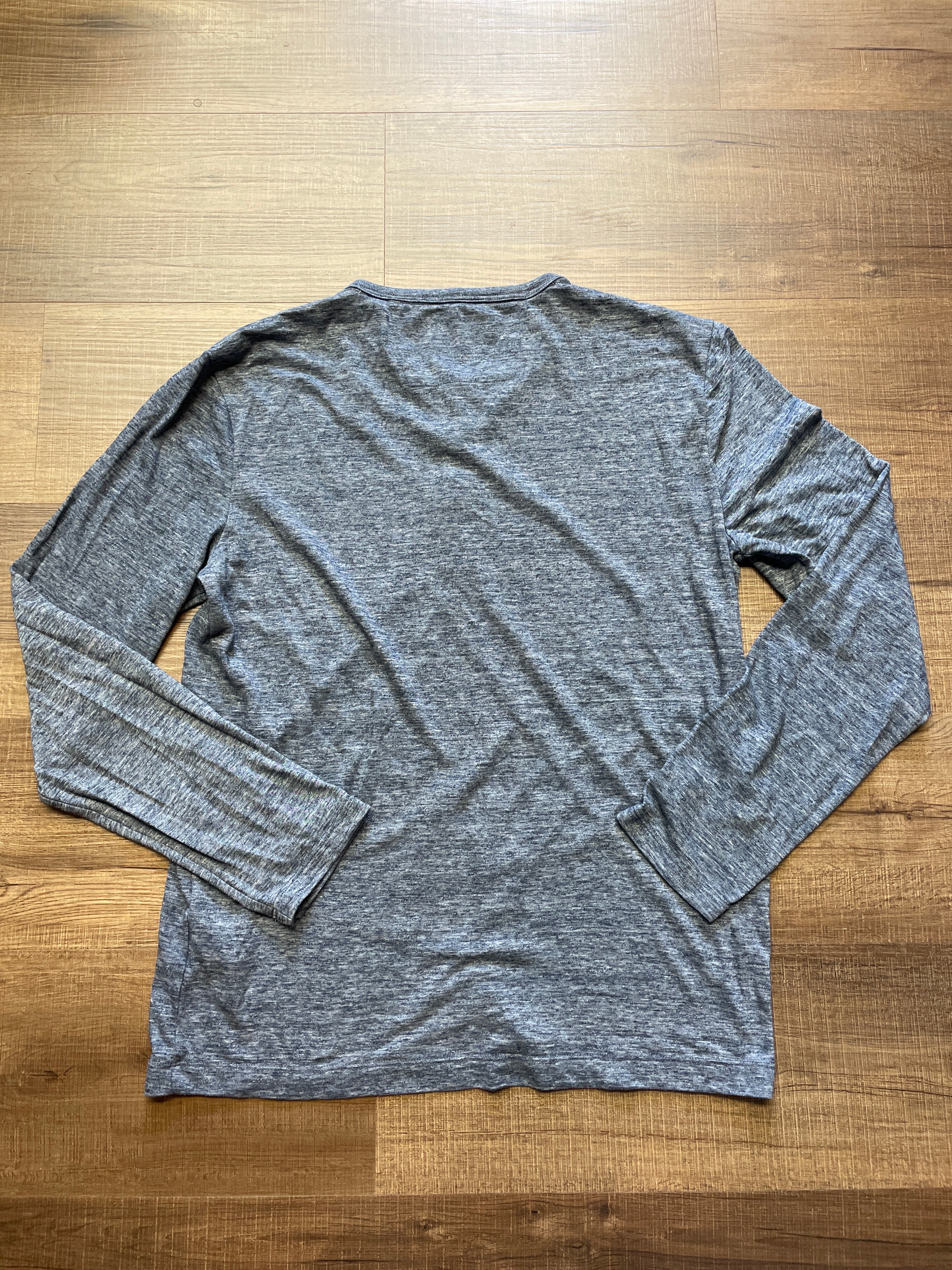 Banana Republic Linen Blend Vintage Tee (M)