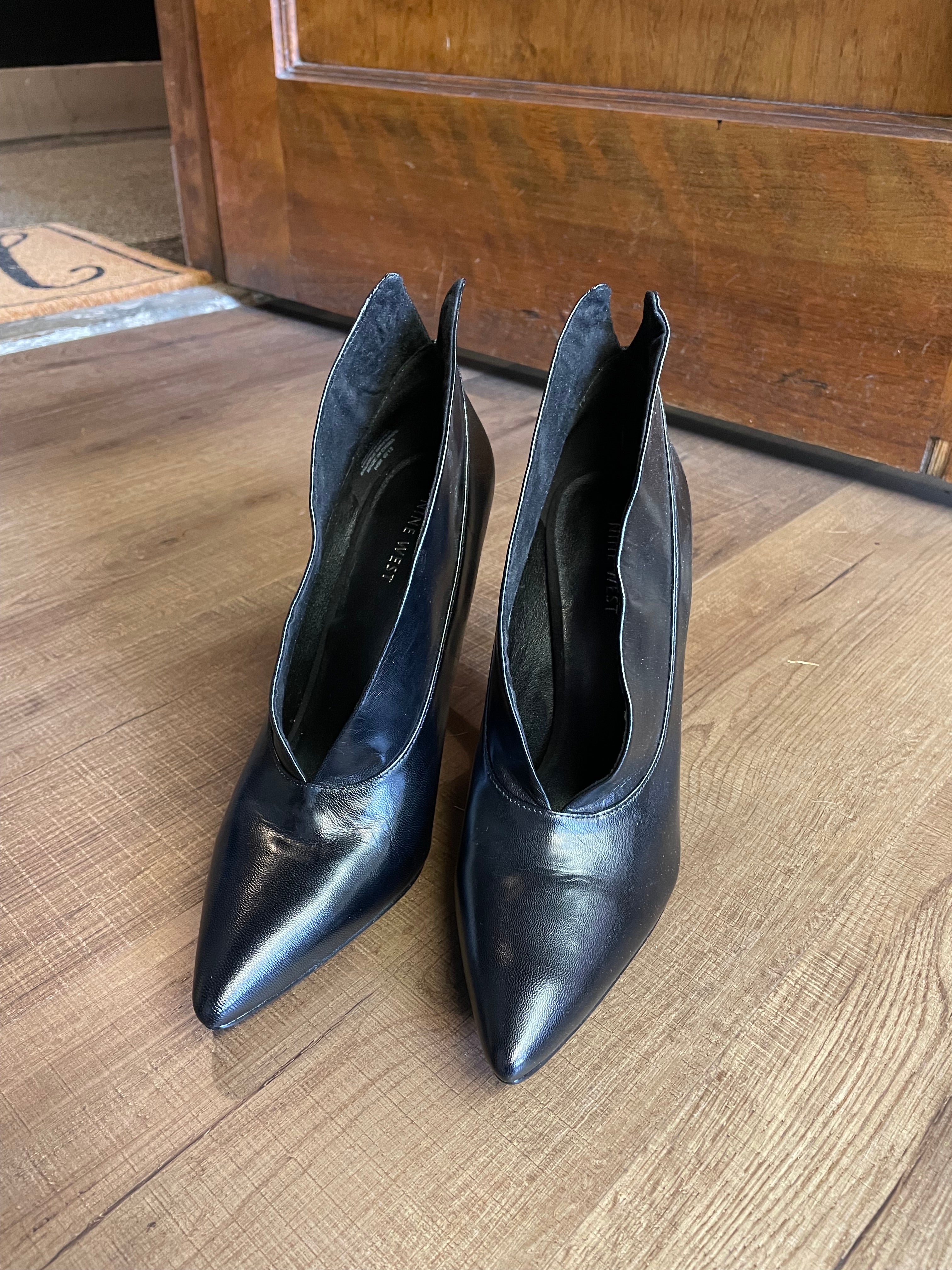 Nine West Collared Ankle Pumps (9.5M)