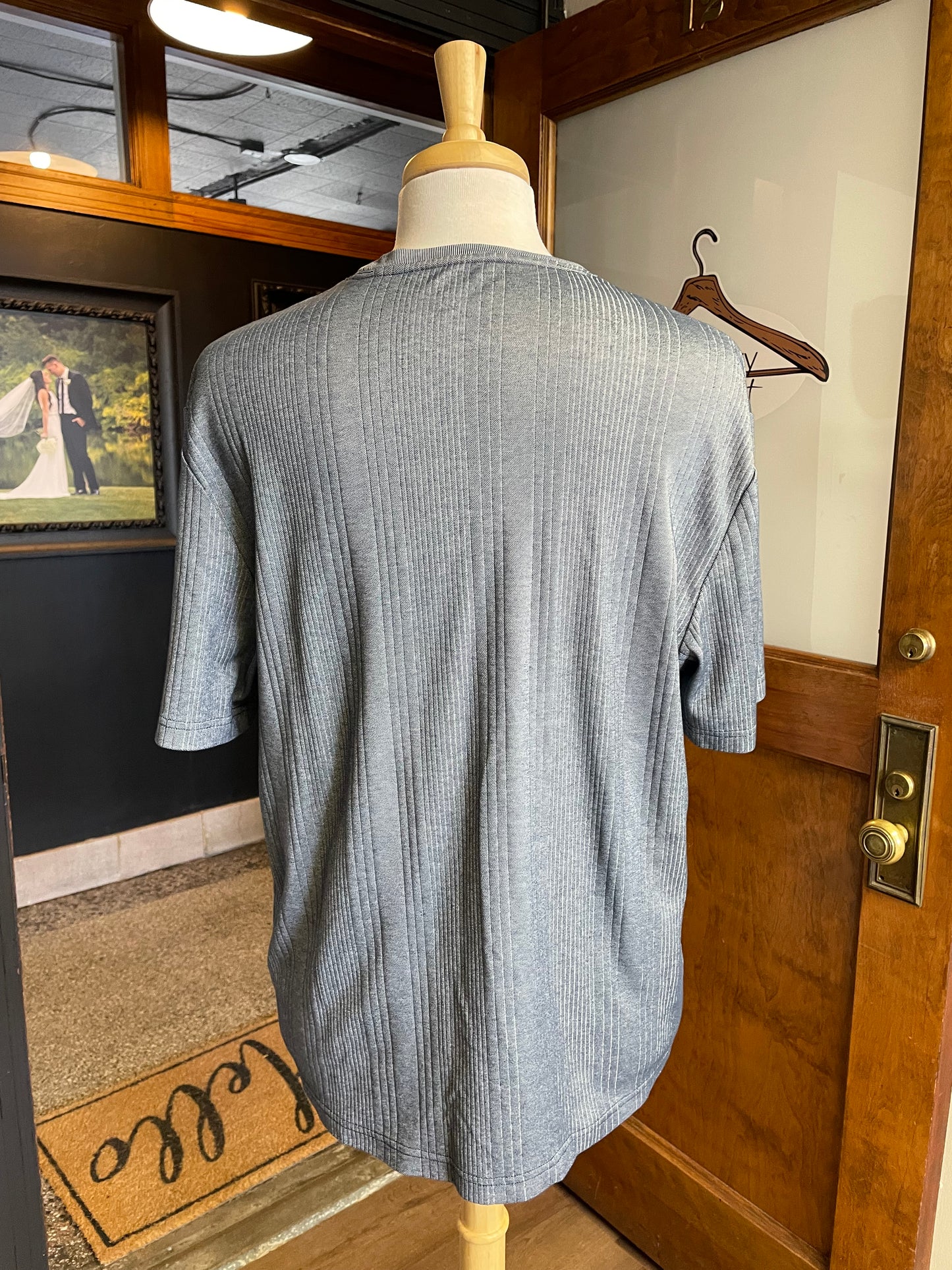 Claiborne Men's Ribbed Tee (XXL)