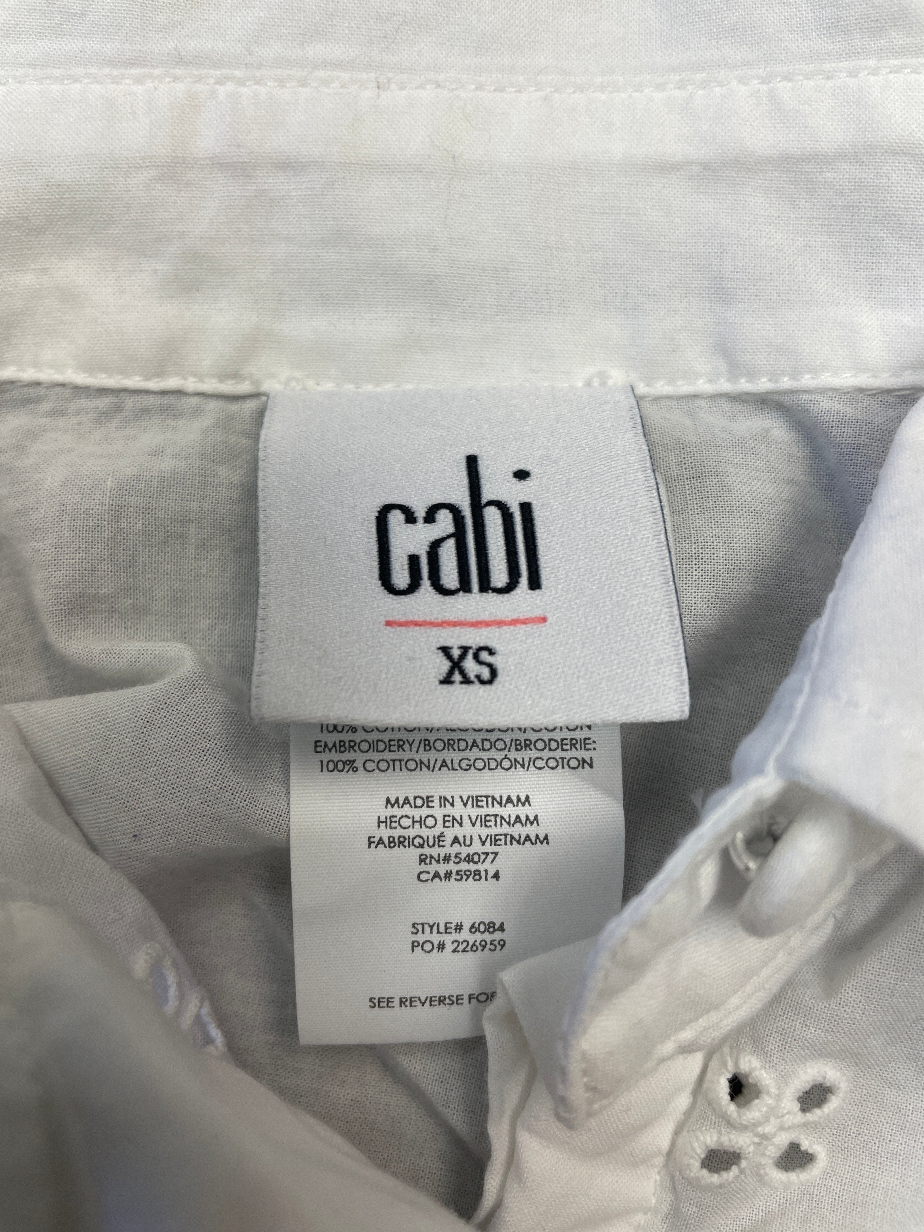 Cabi Button Down Cropped Lace Eyelet Top (XS) - BinxBerry Consignment