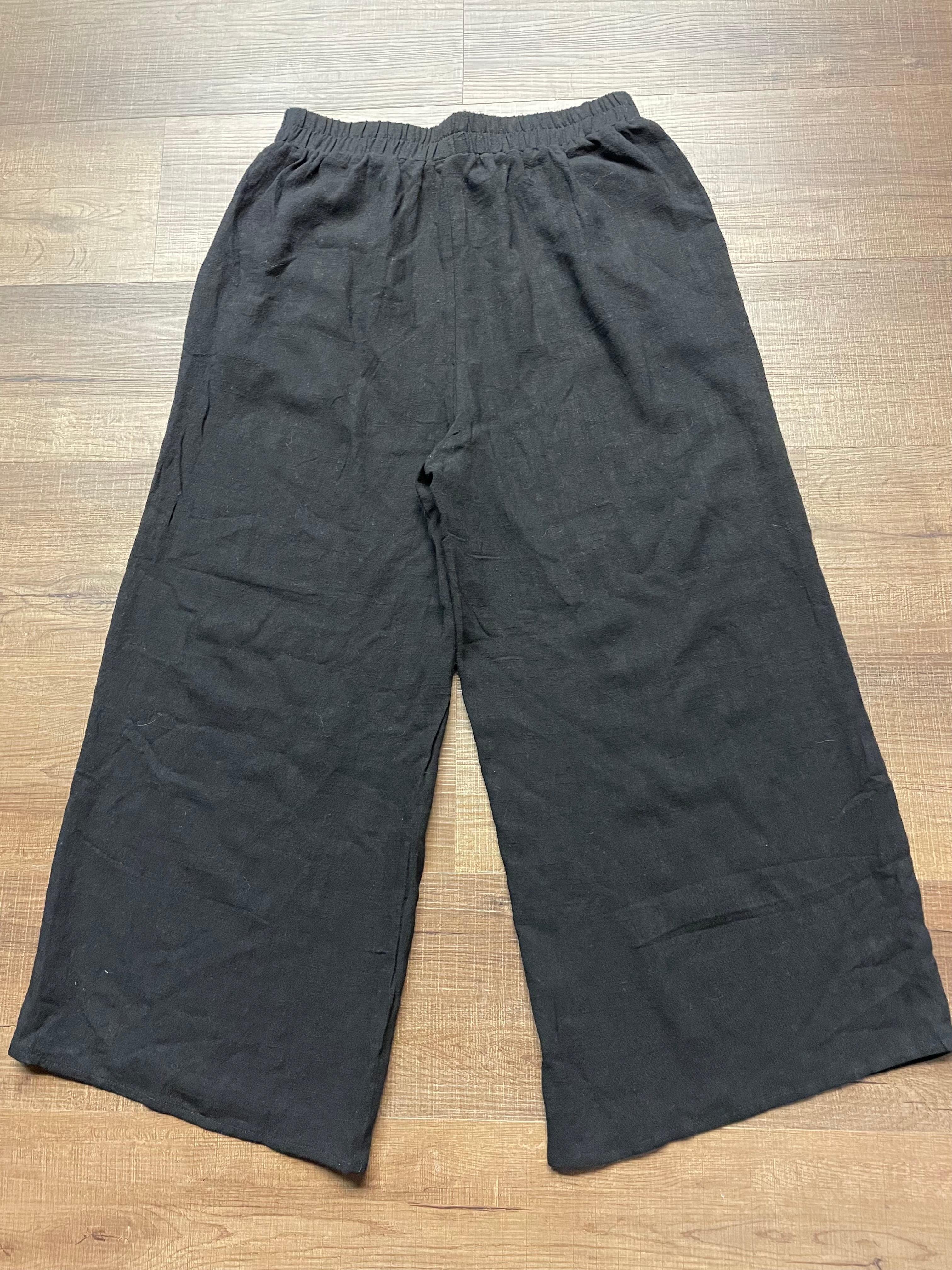 Wide Leg Linen Blend Cropped Pants (L)