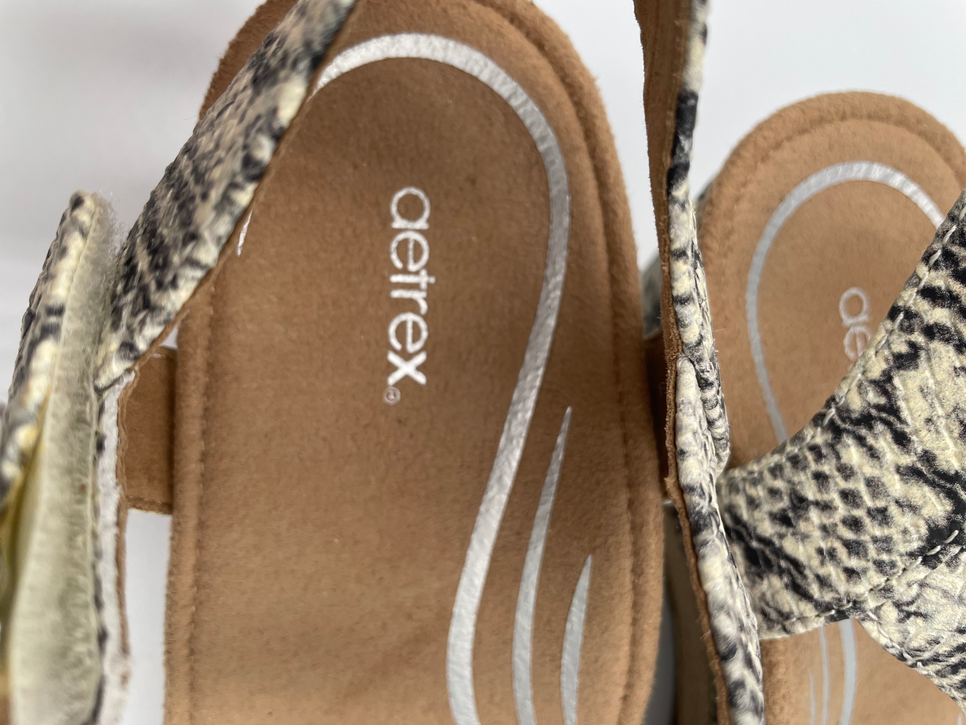 Aetrex Sydney Snake Quarter Strap Women's Wedge (10) - BinxBerry Consignment