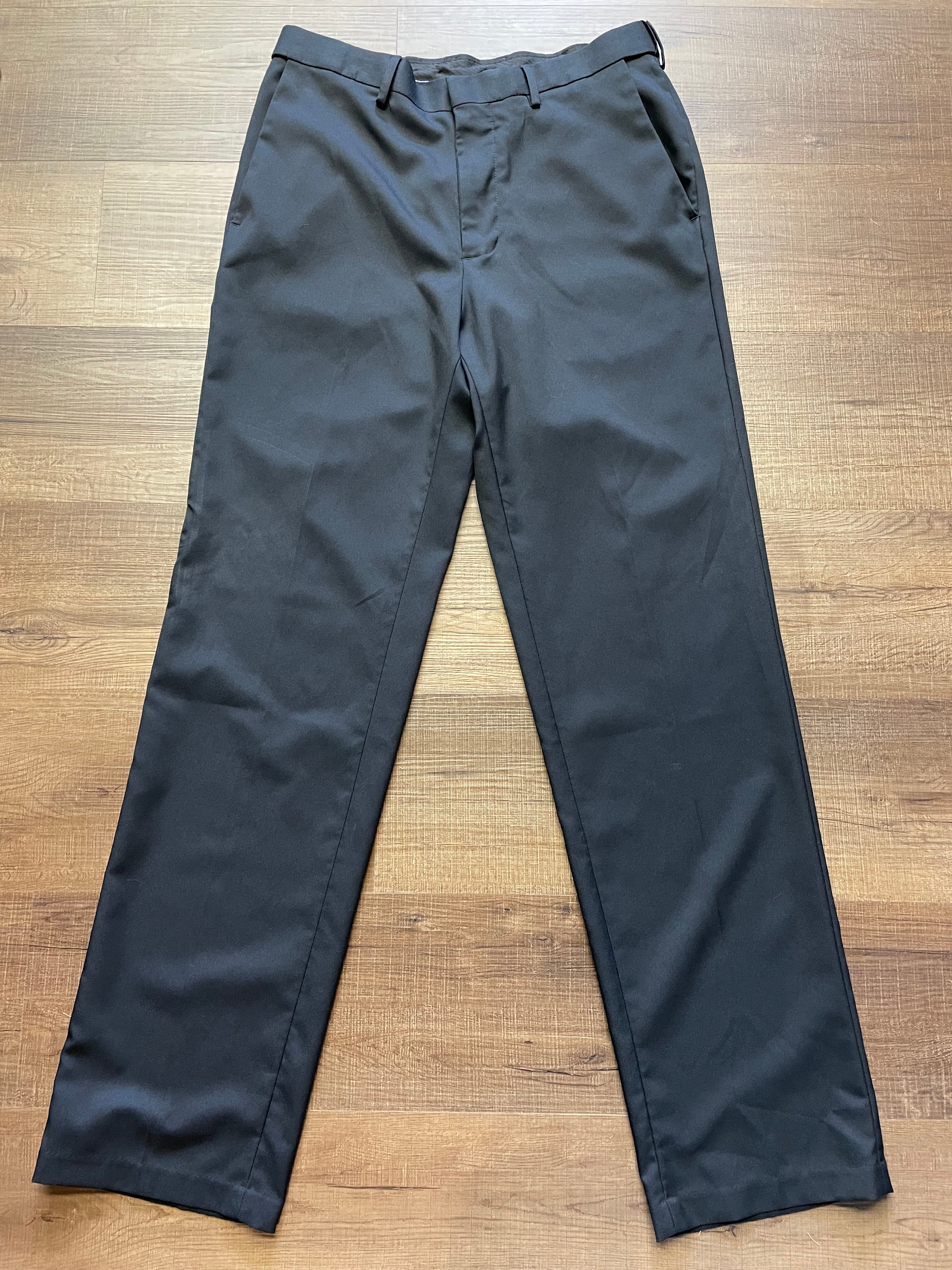 Haggar Straight Fit Men's Dress Pants (32x34)