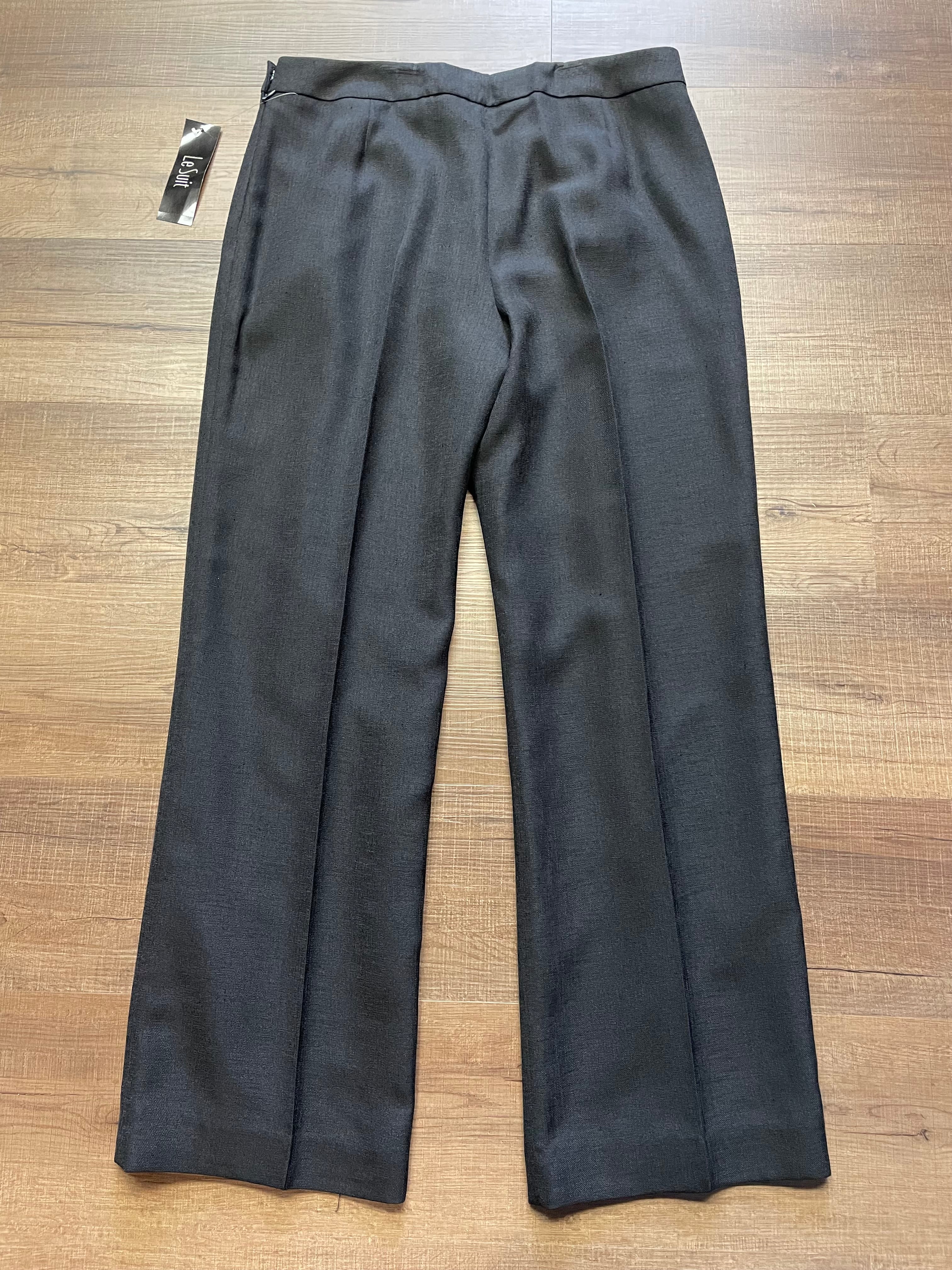 LeSuit Suit Set (12)