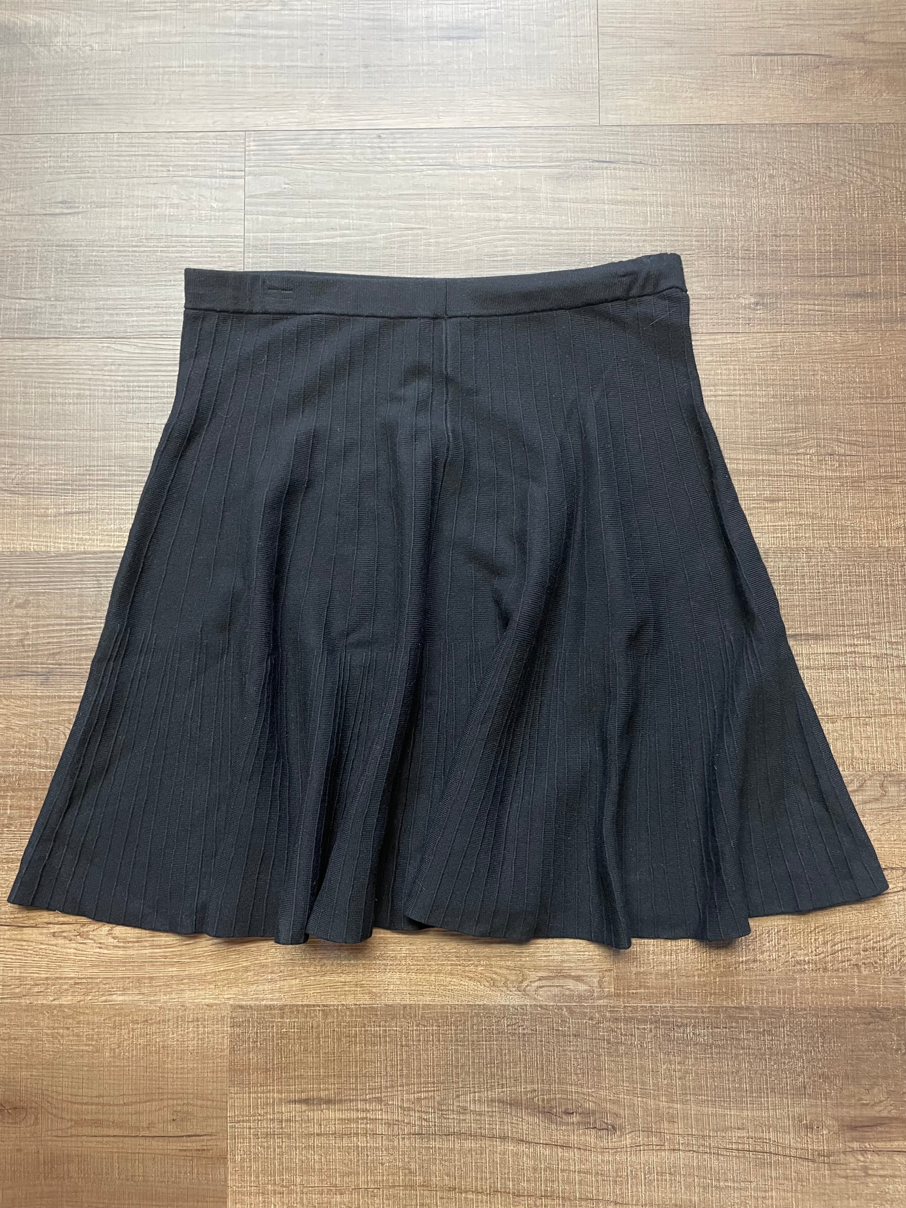 Chelsea & Theodore Skirt (L)