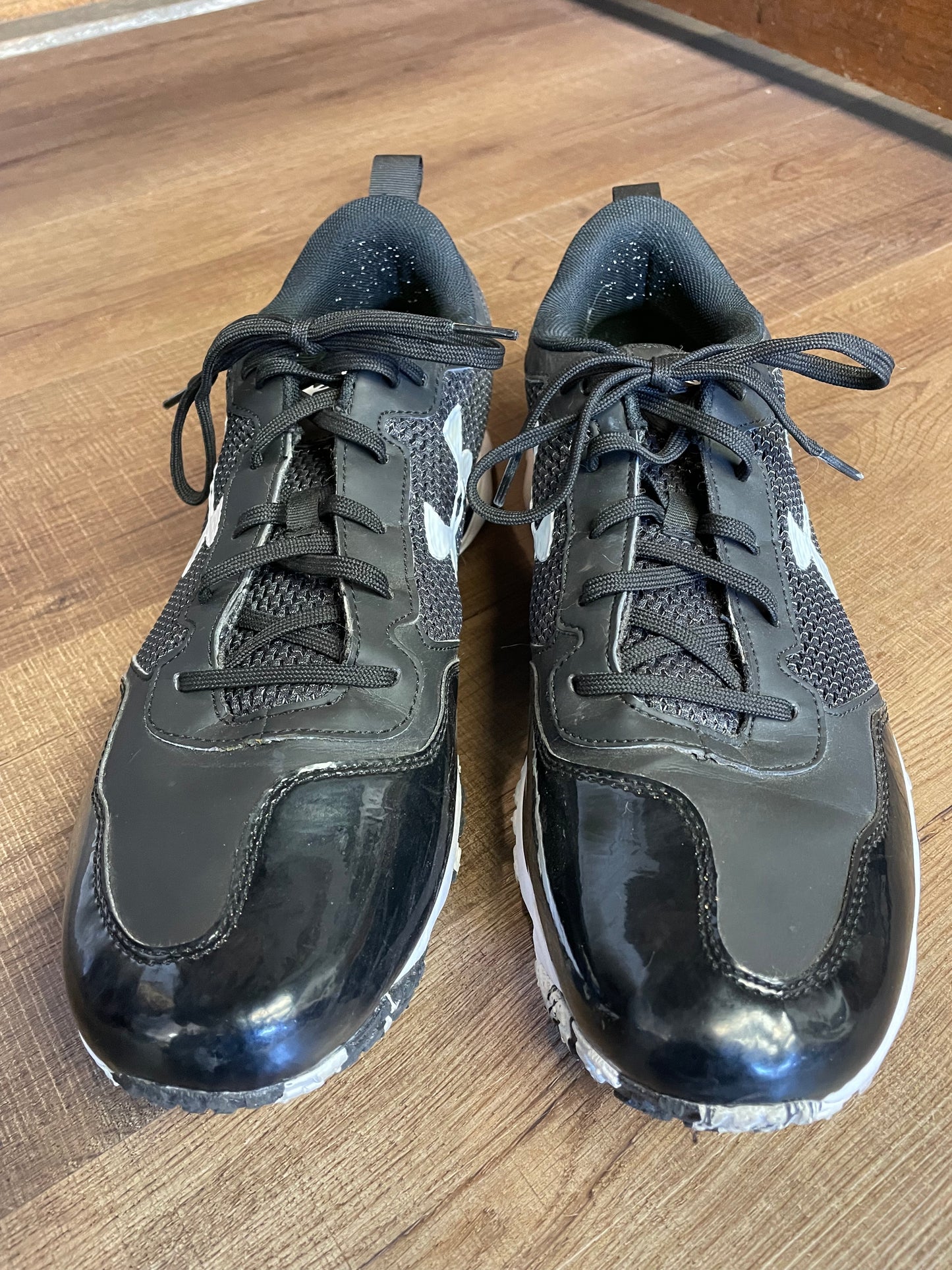 Under Armour Ultimate Turf Men's Baseball Trainer (13)