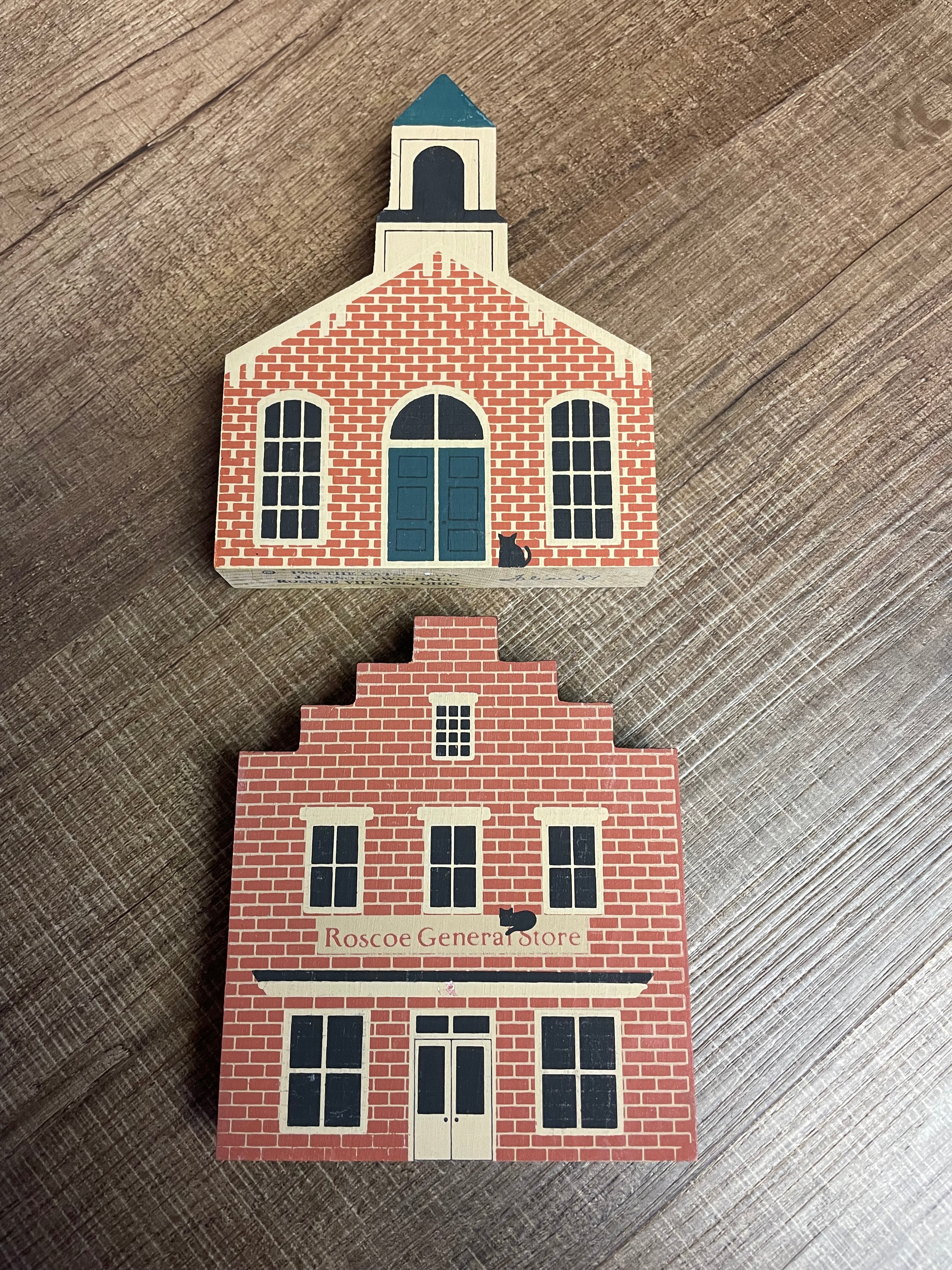 The Cat's Meow Roscoe Village Series (Lot of 2)