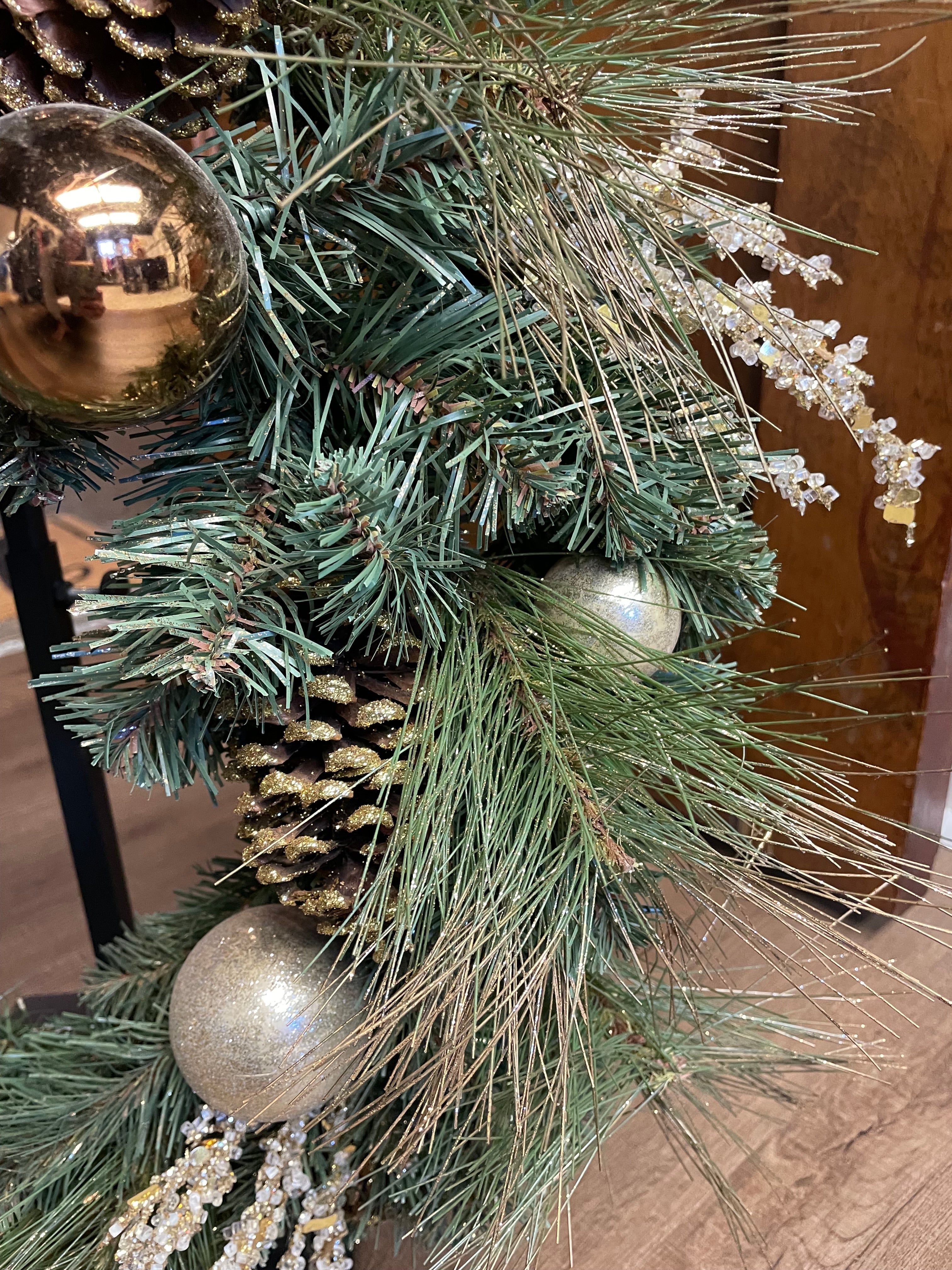 14" Faux Evergreen Wreath