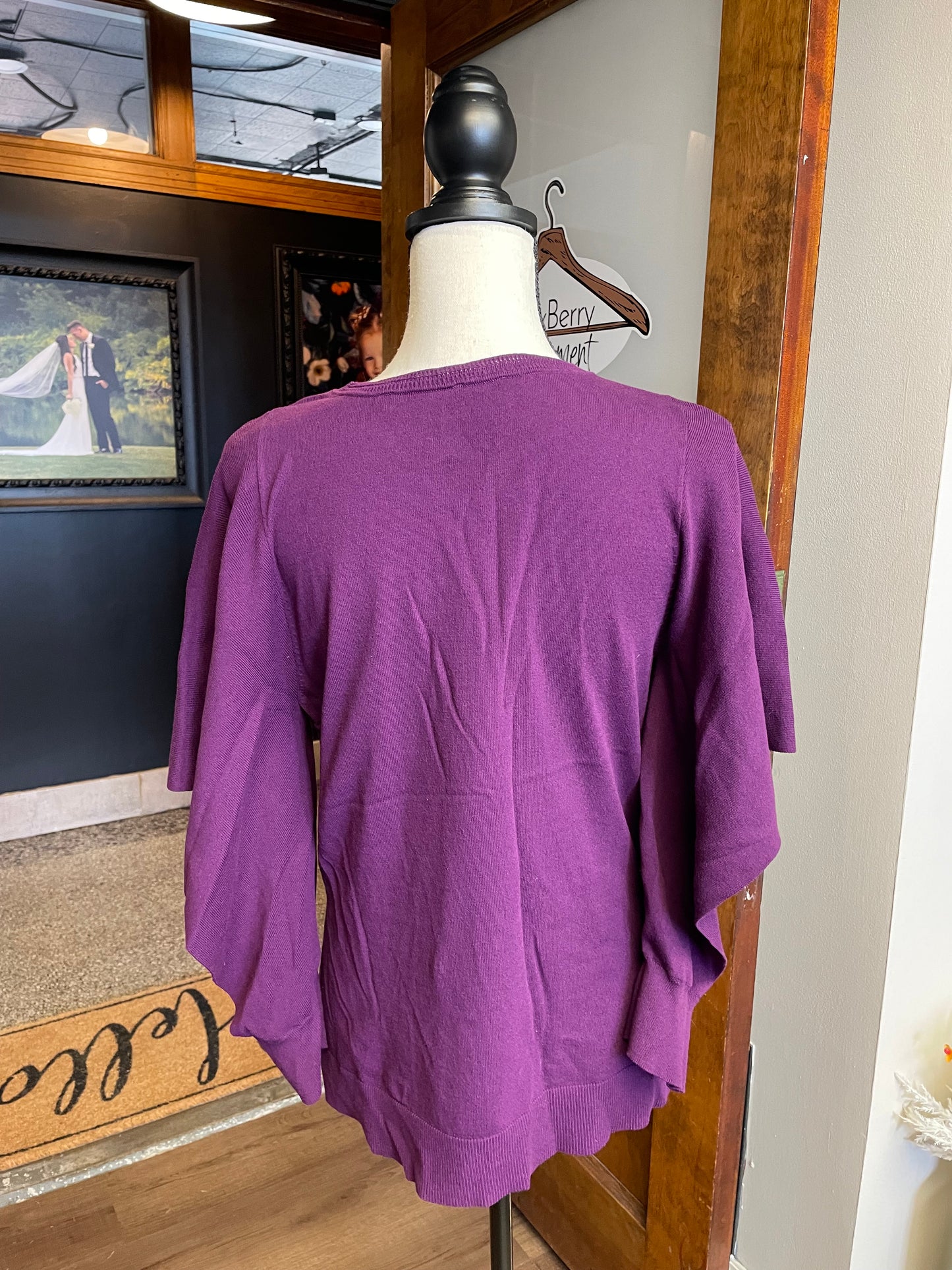 Cabi Sweater (M)