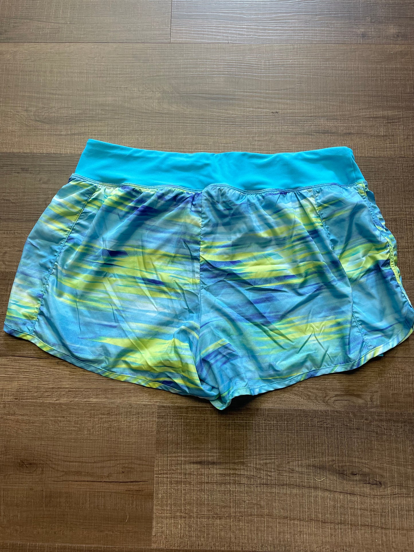 Energy Zone Active Shorts (XL)