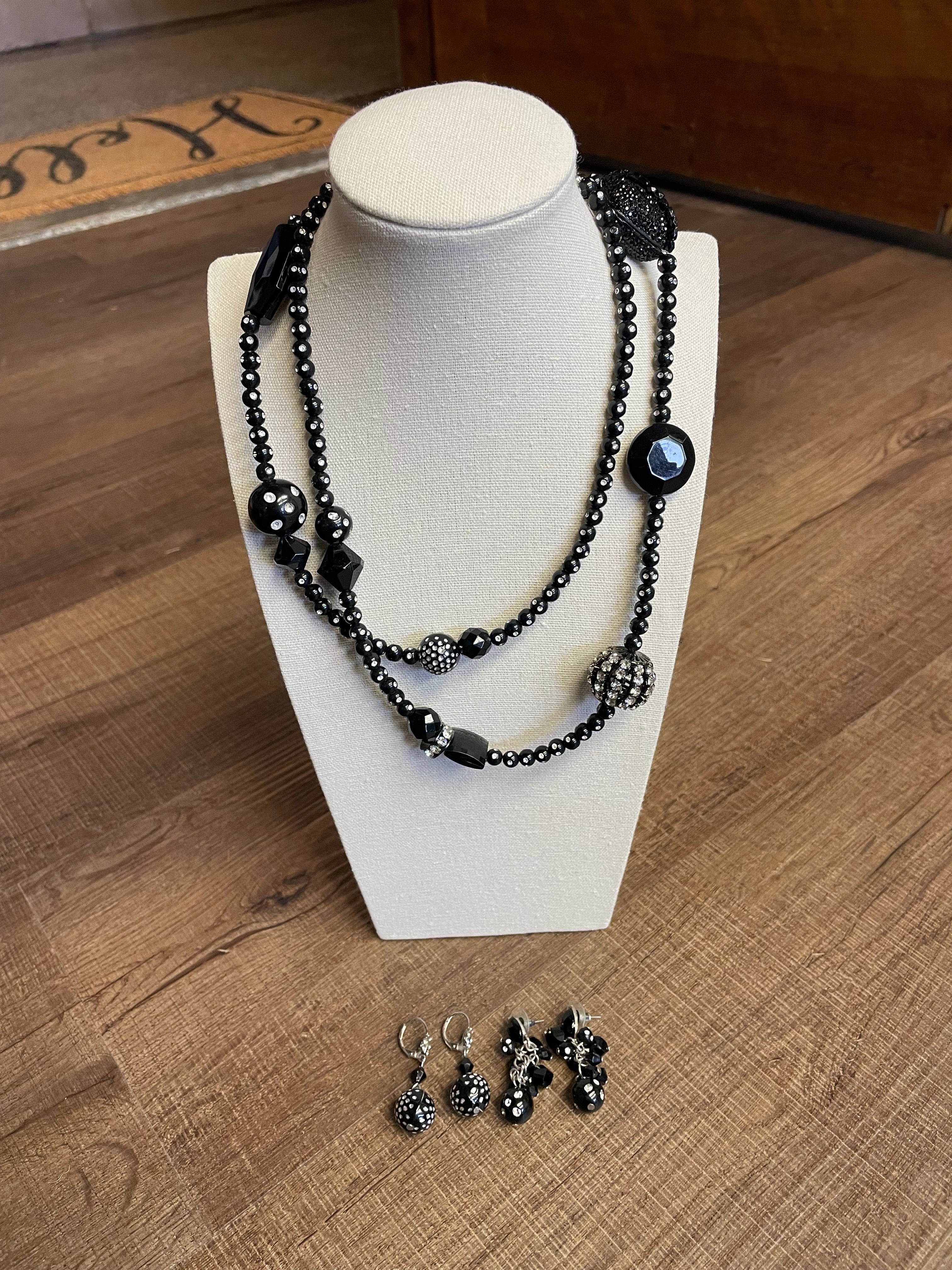 Crystal Beaded Black Necklace & Earring Set - BinxBerry Consignment