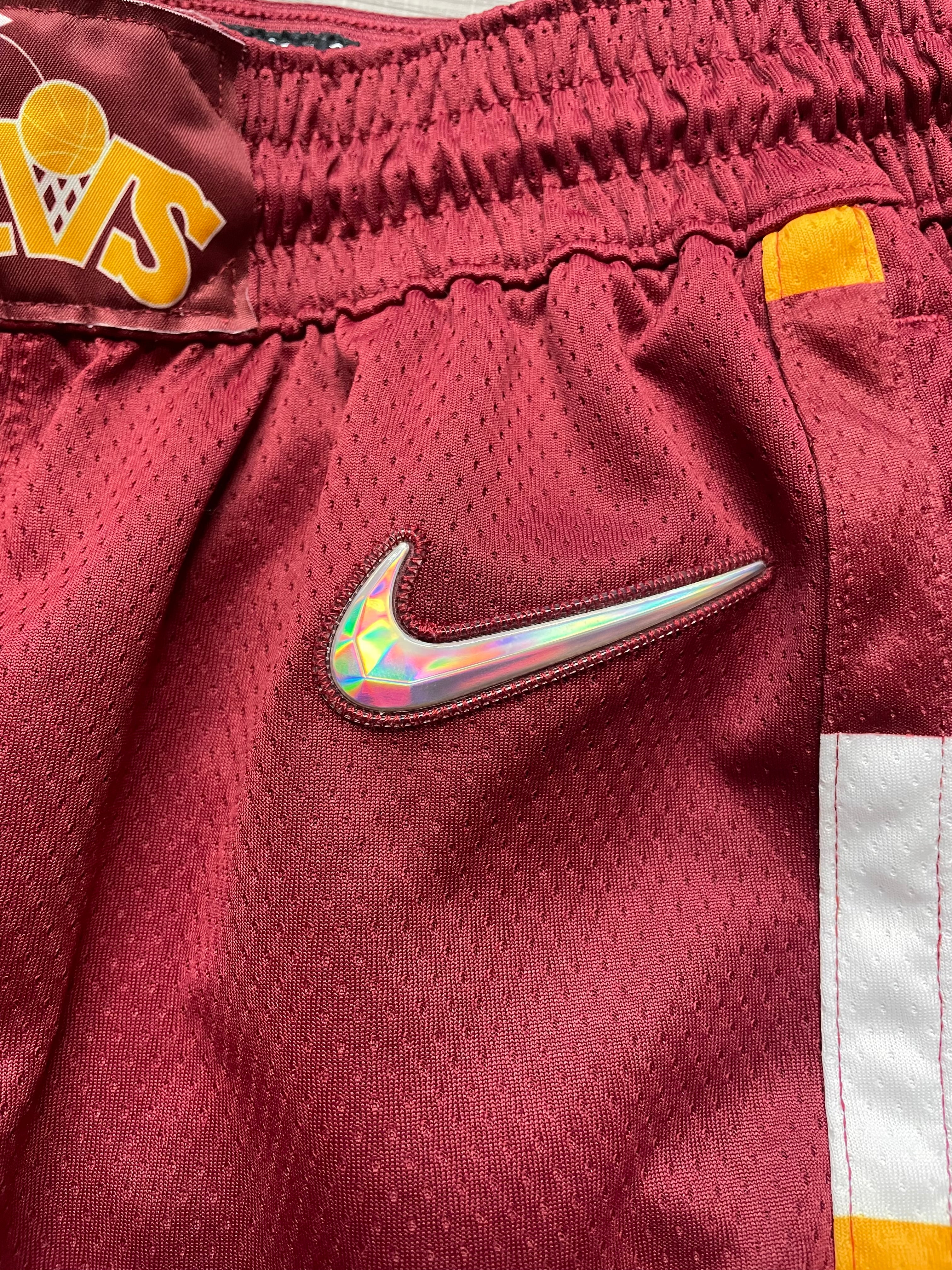 Nike Cleveland Cavaliers 21/22 City Edition Swingman Shorts (M)