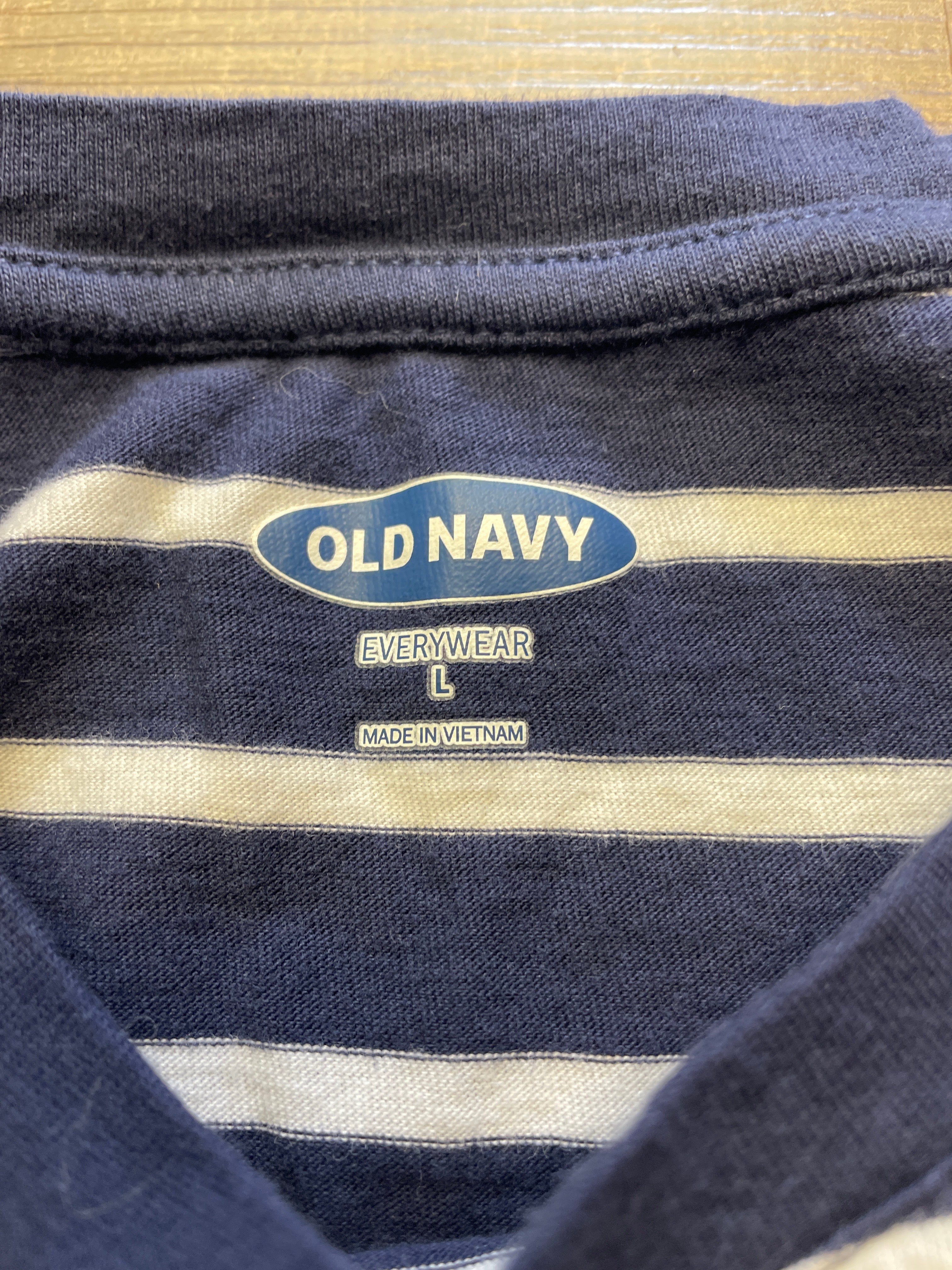 Old Navy Everywear Striped Crew Shirt (L)