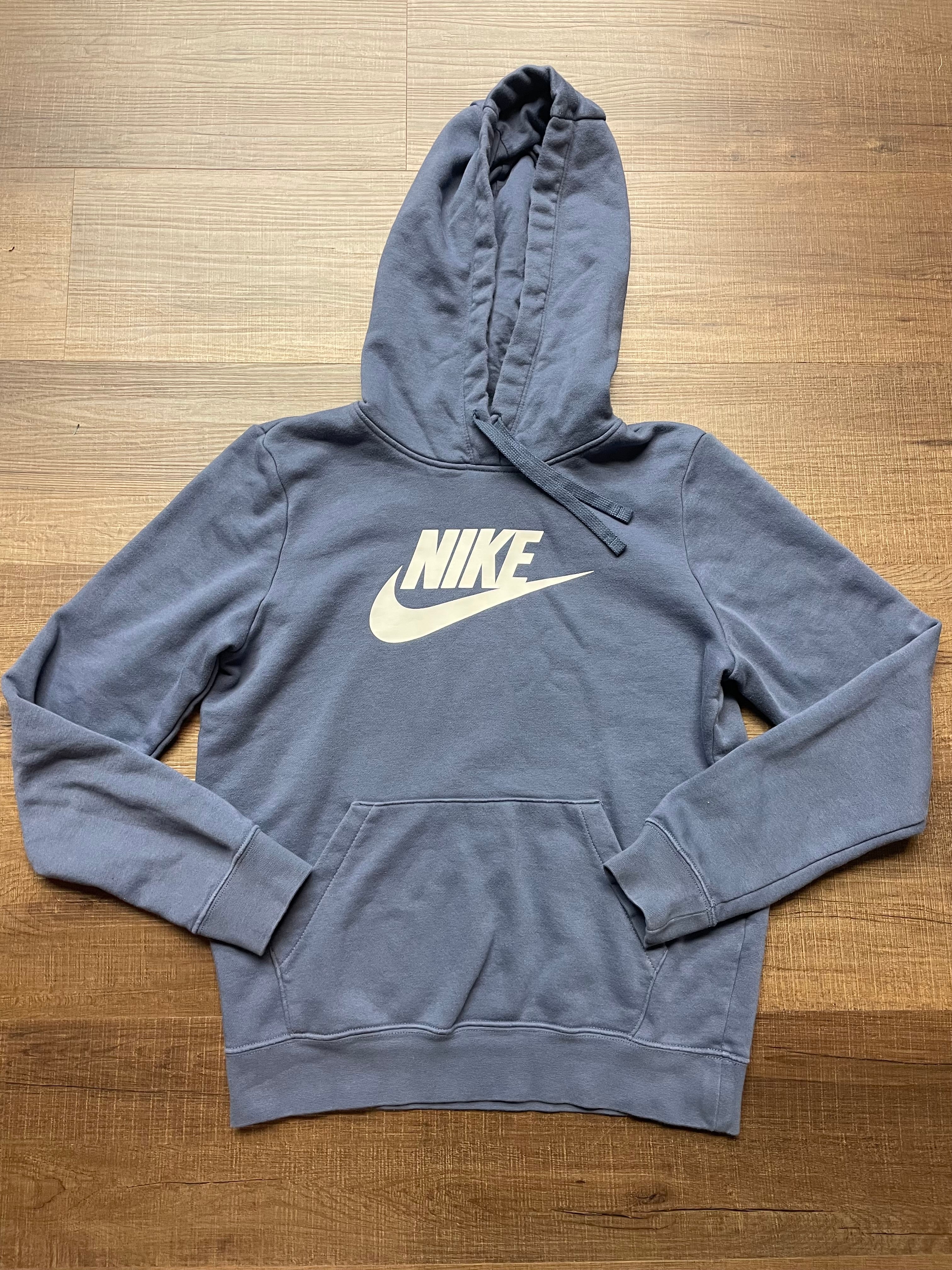 Nike Classic Women's Hoodie (XS)