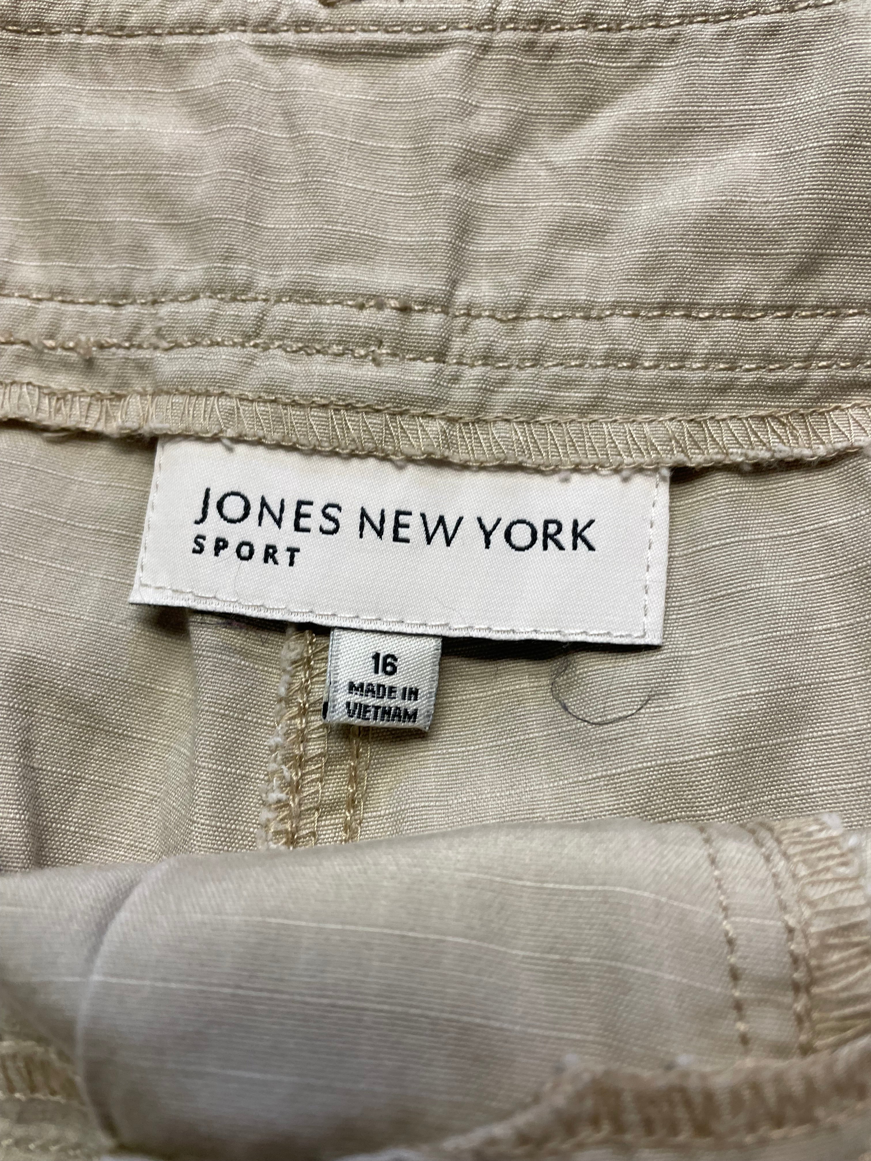 Jones New York Sport Women's Bermuda Short (16)