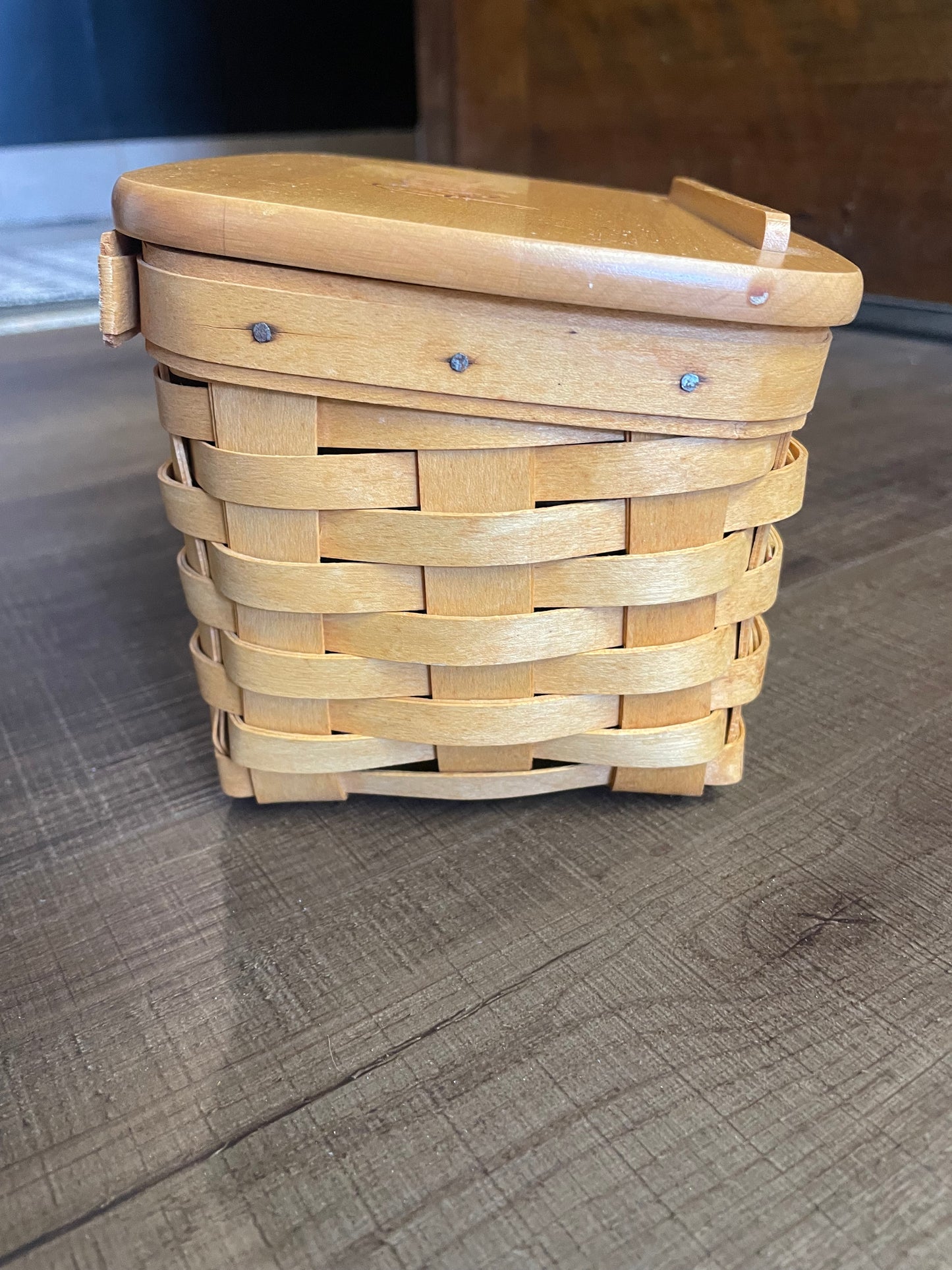 Longaberger 2001 Classic Small Recipe Basket with Lid and Protector