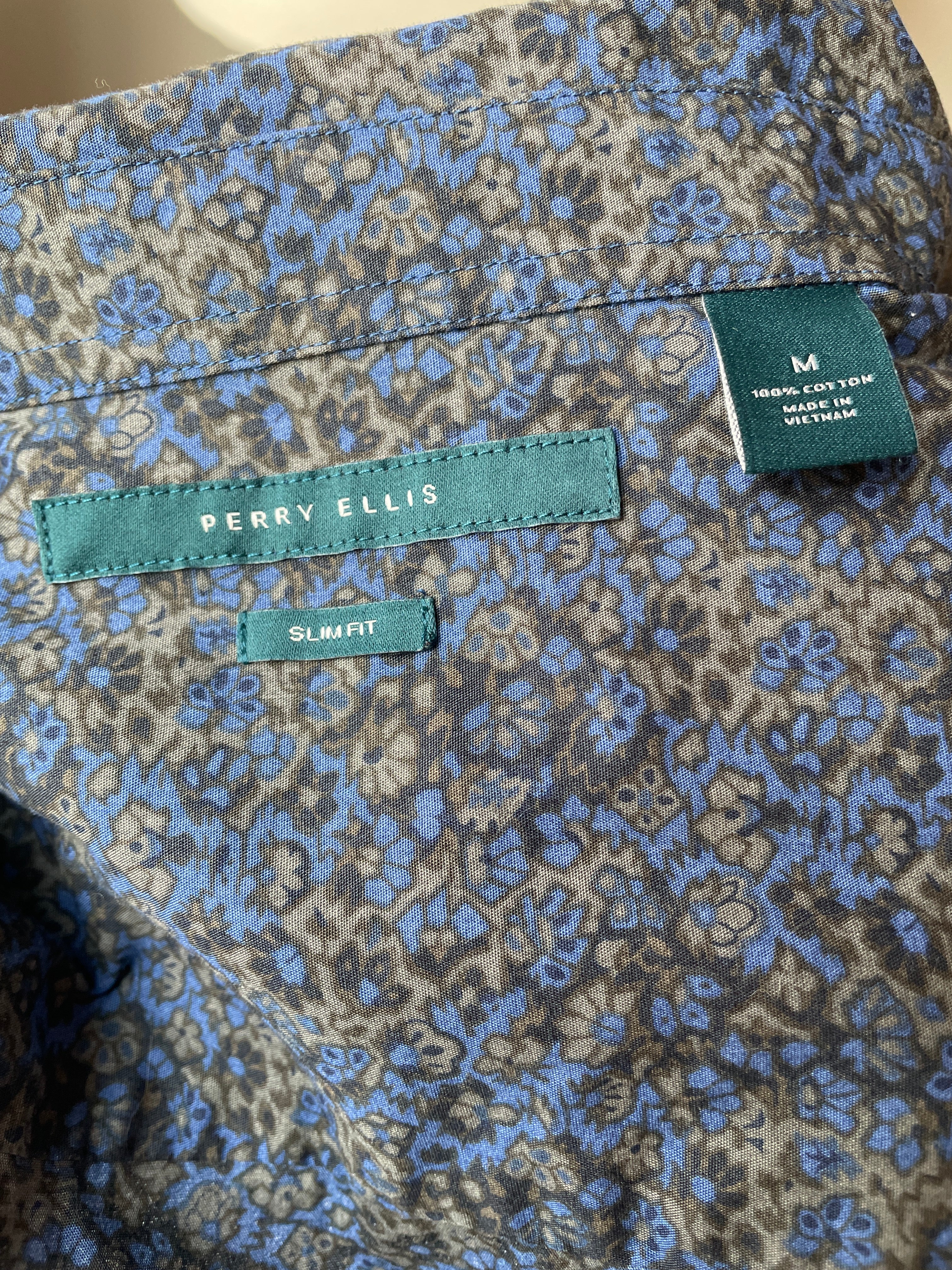 Perry Ellis Men's Slim Fit Floral Button Down (M)