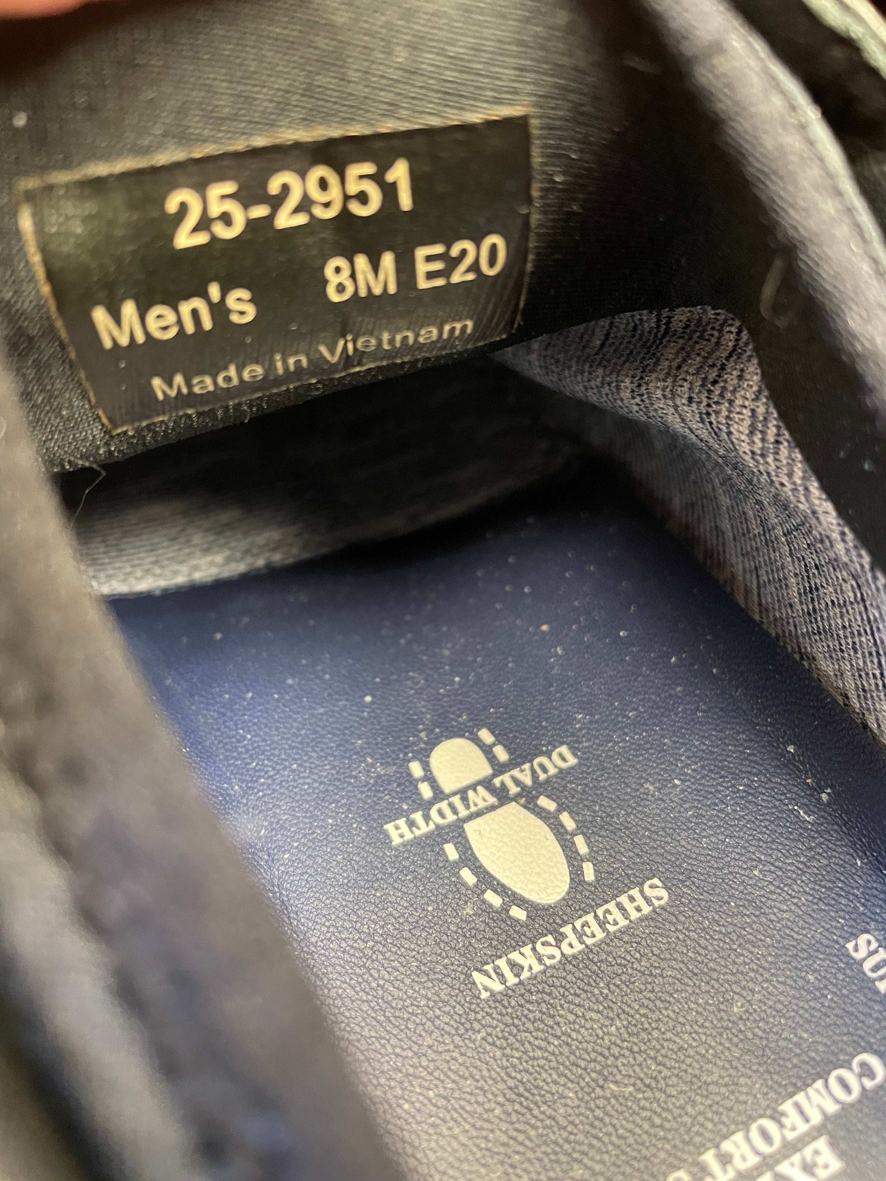 Johnston & Murphy Men's Sheepskin Sneakers