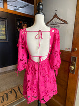 Storia NWT Eyelet Lace Plunge Neck Mini Dress (S) - BinxBerry Consignment