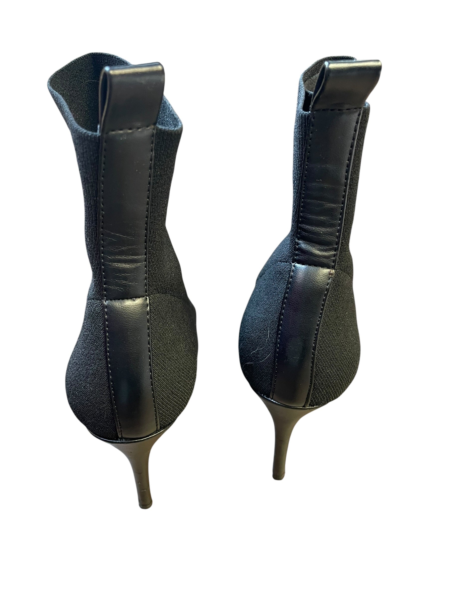 Steve Madden Ender Women's Ankle Bootie Black (9M)