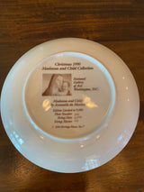 Heritage House 1990 Madonna and Child 8" Collectible Plate