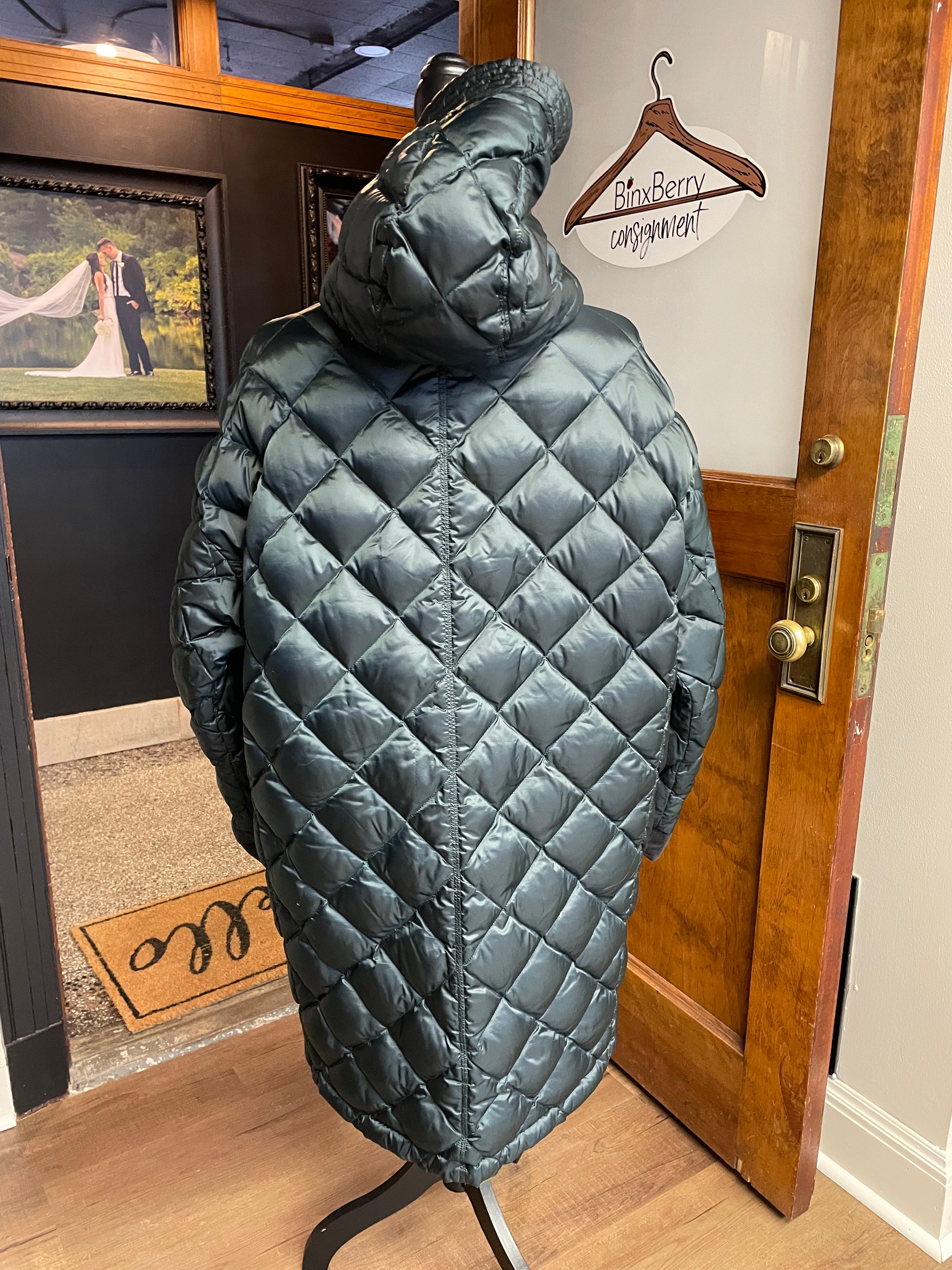 Athleta Vortex Reversible Down Parka (XXL)