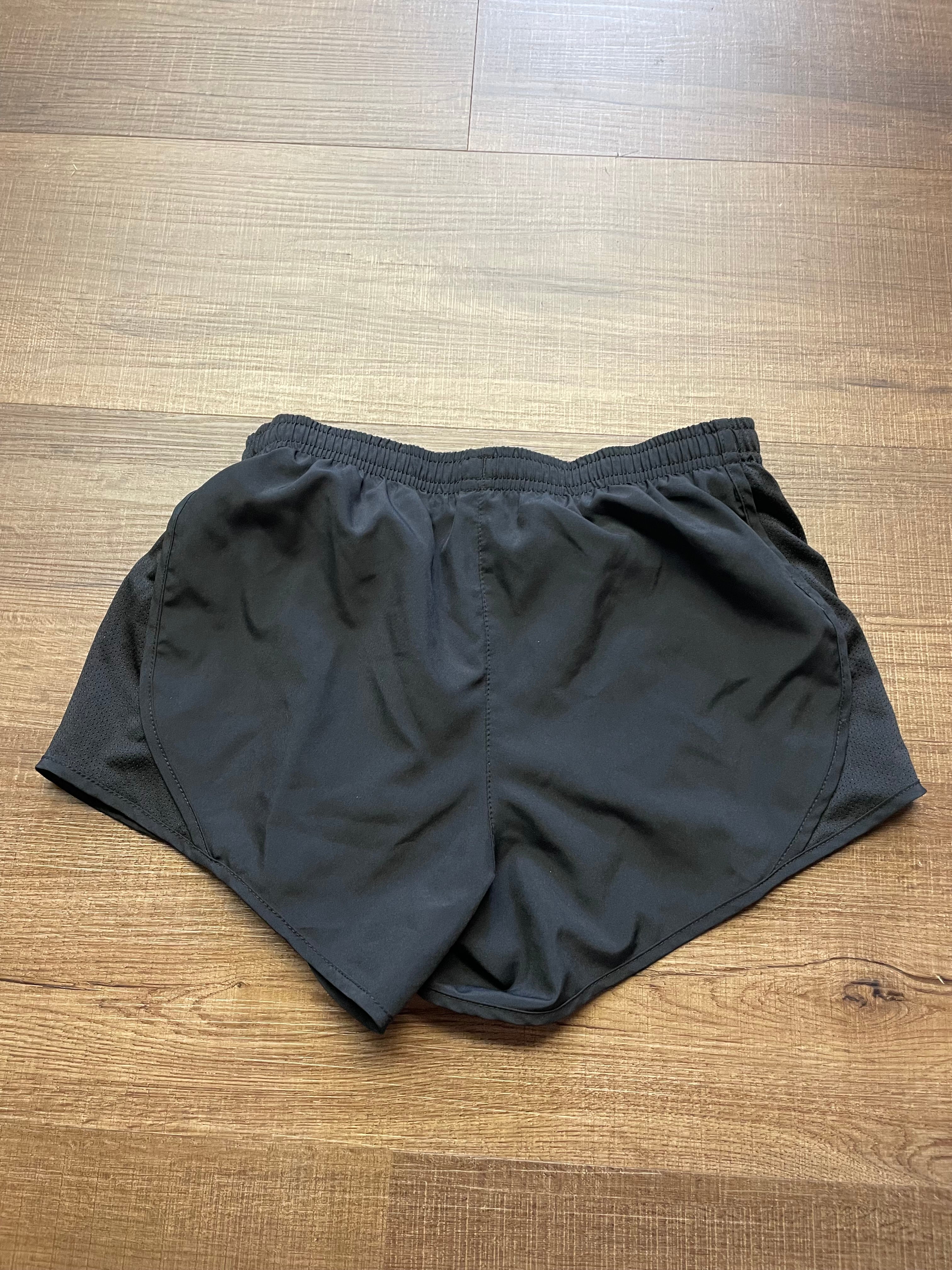 Nike DRI-Fit Girl's Athletic Shorts (YM)