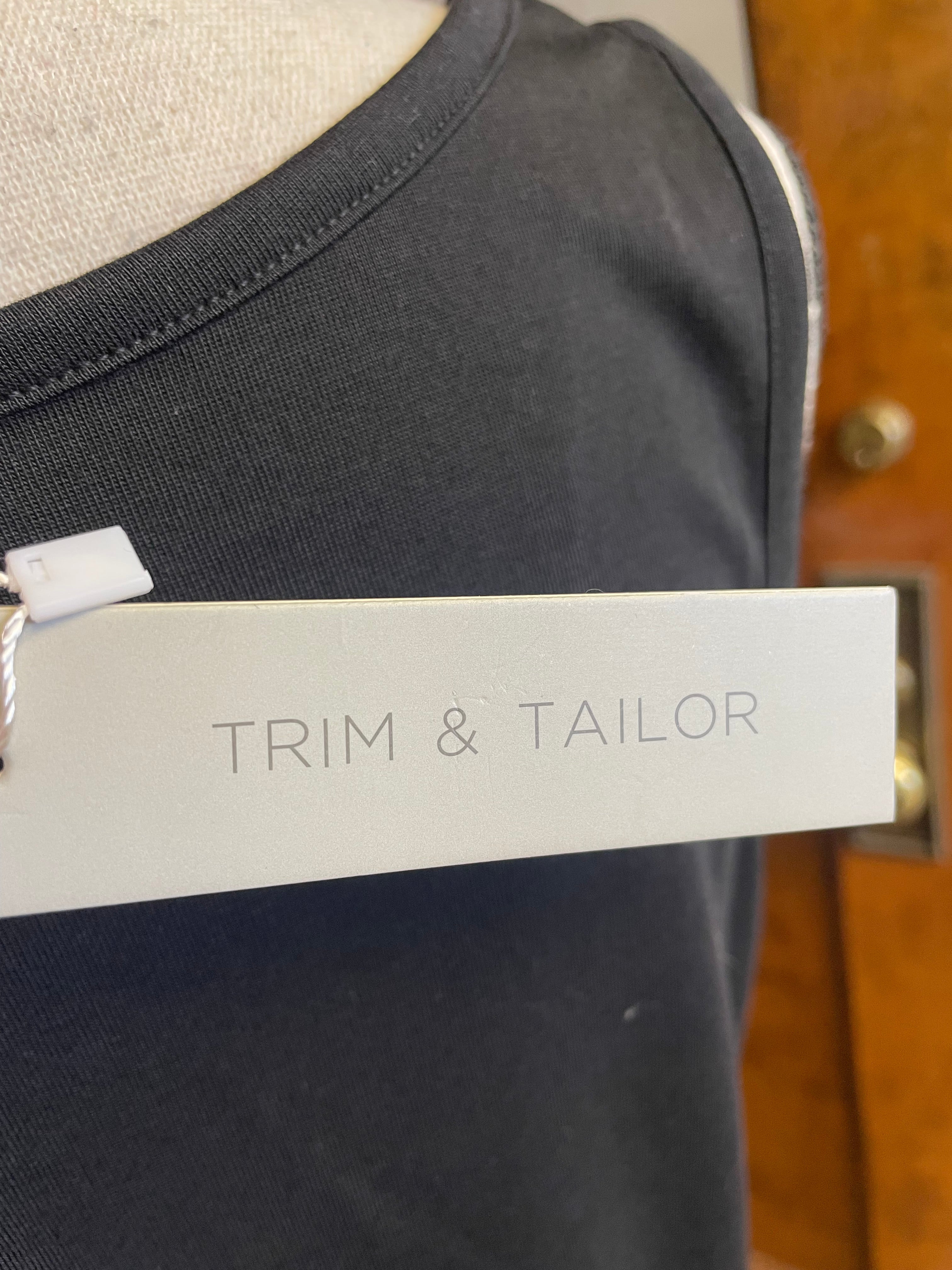 Trim & Taylor Lola Scoop Tank (M)