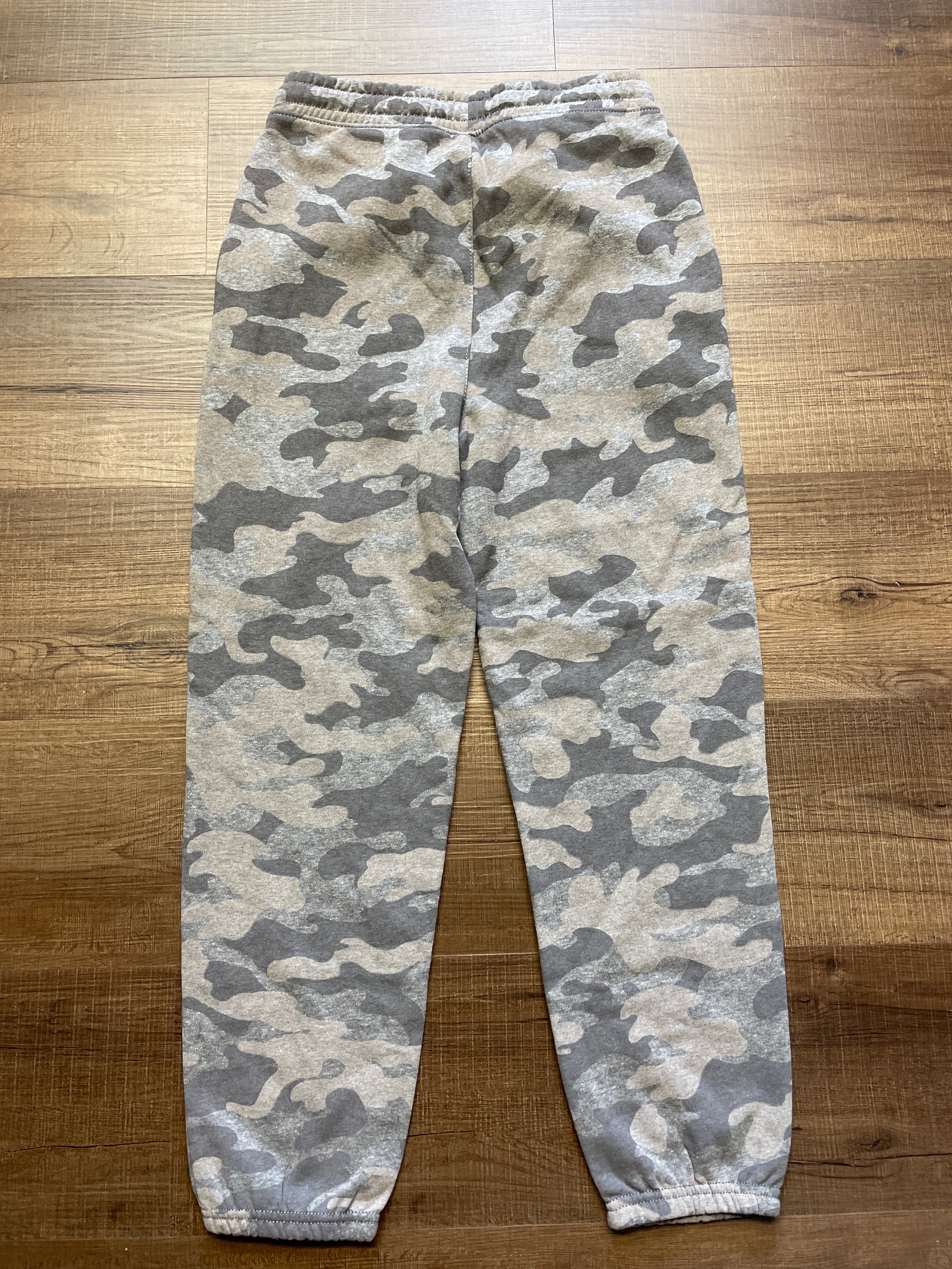 Old Navy Camo Youth Sweats (YL)